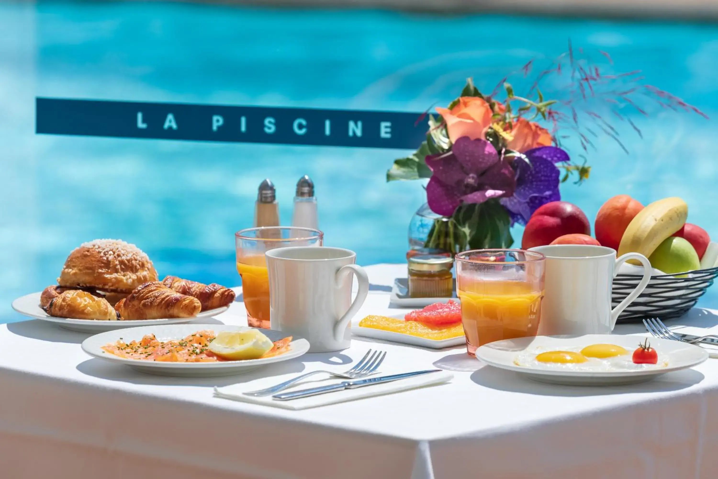 Food and drinks in Pullman Cannes Mandelieu Food and drinks in Pullman Cannes Mandelieu