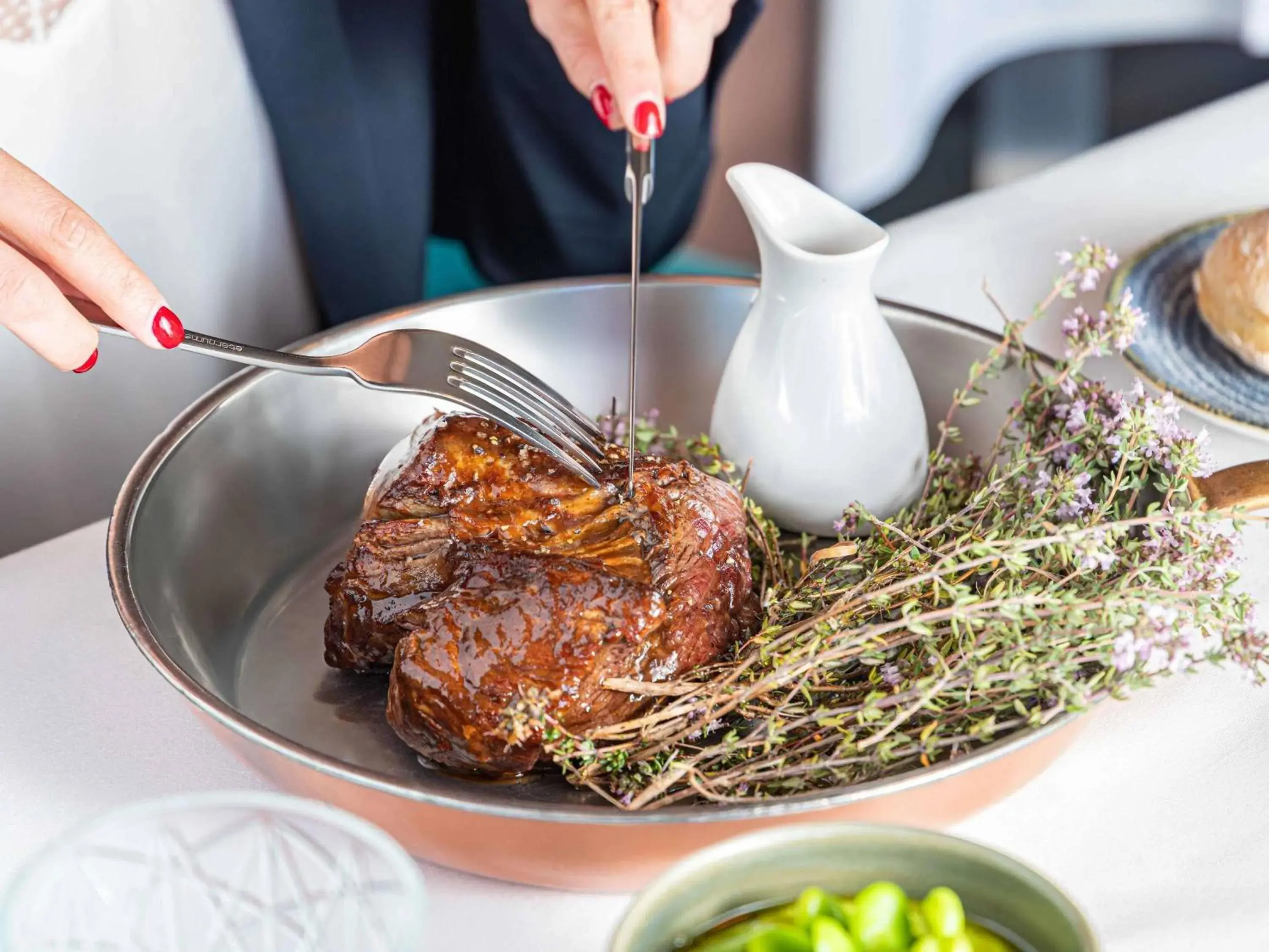 Restaurant/places to eat in Pullman Cannes Mandelieu Restaurant/places to eat in Pullman Cannes Mandelieu