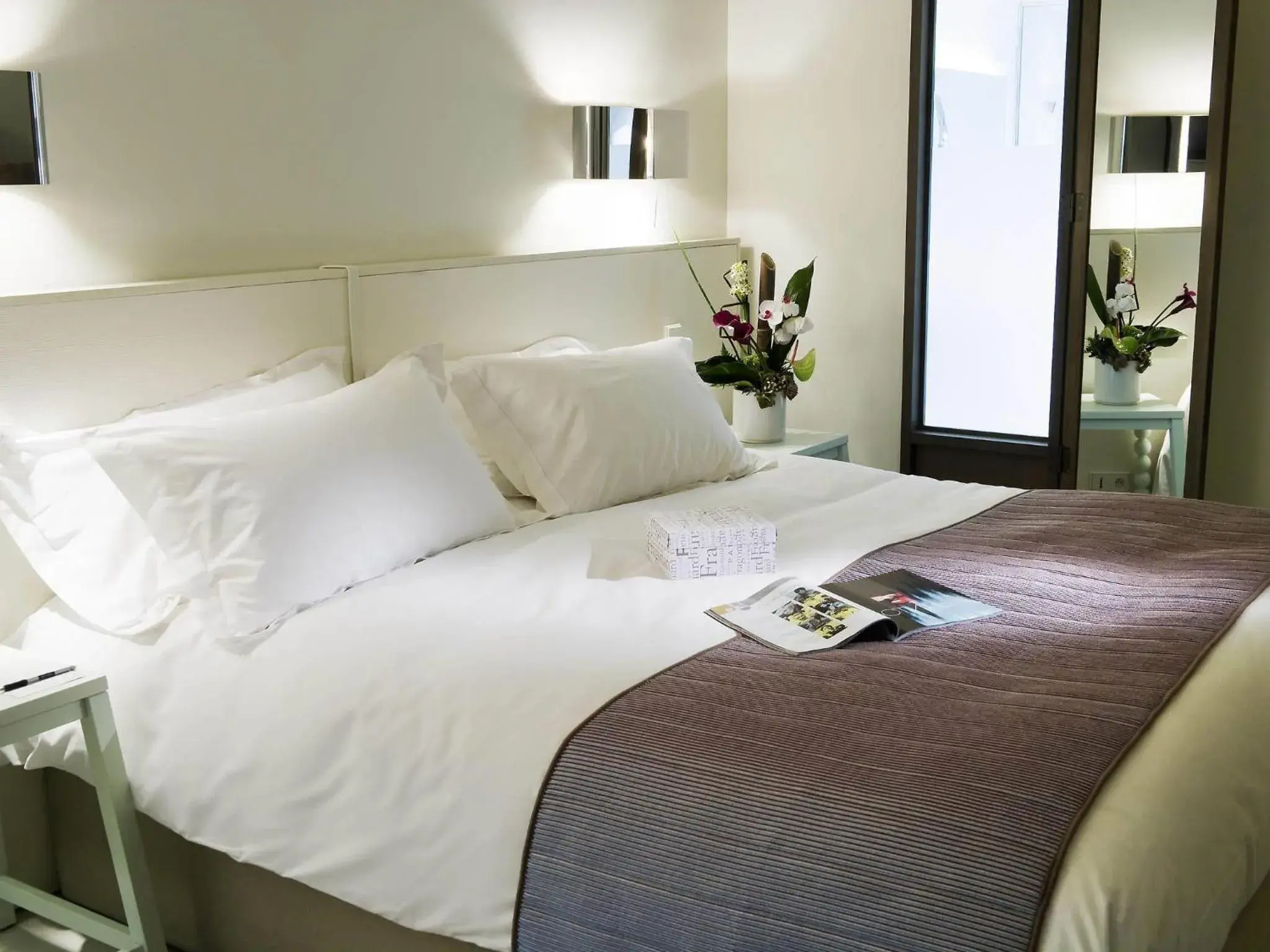 Bedroom, Bed in Pullman Cannes Mandelieu Bedroom, Bed in Pullman Cannes Mandelieu