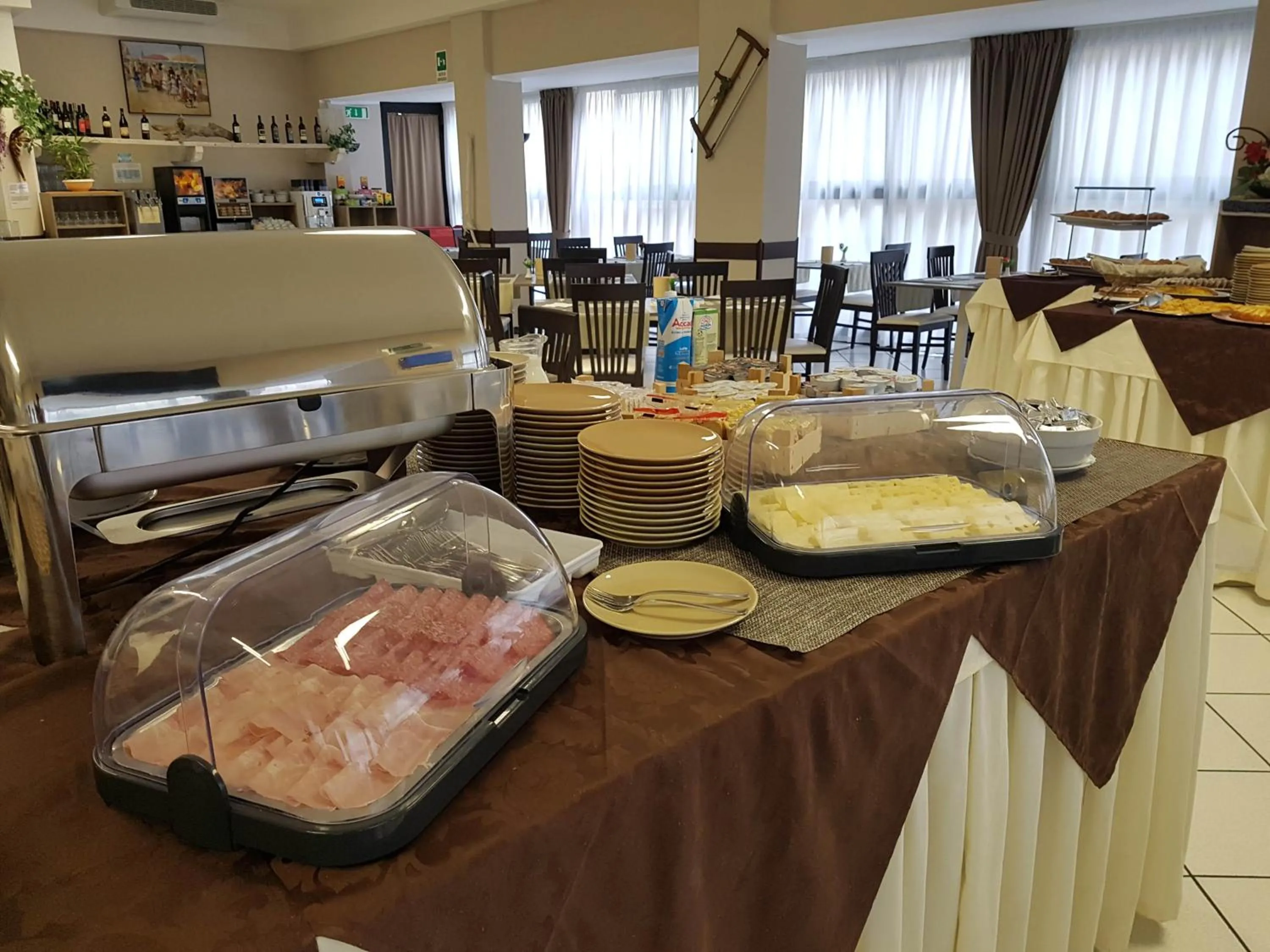 Restaurant/places to eat in Hotel Senyor