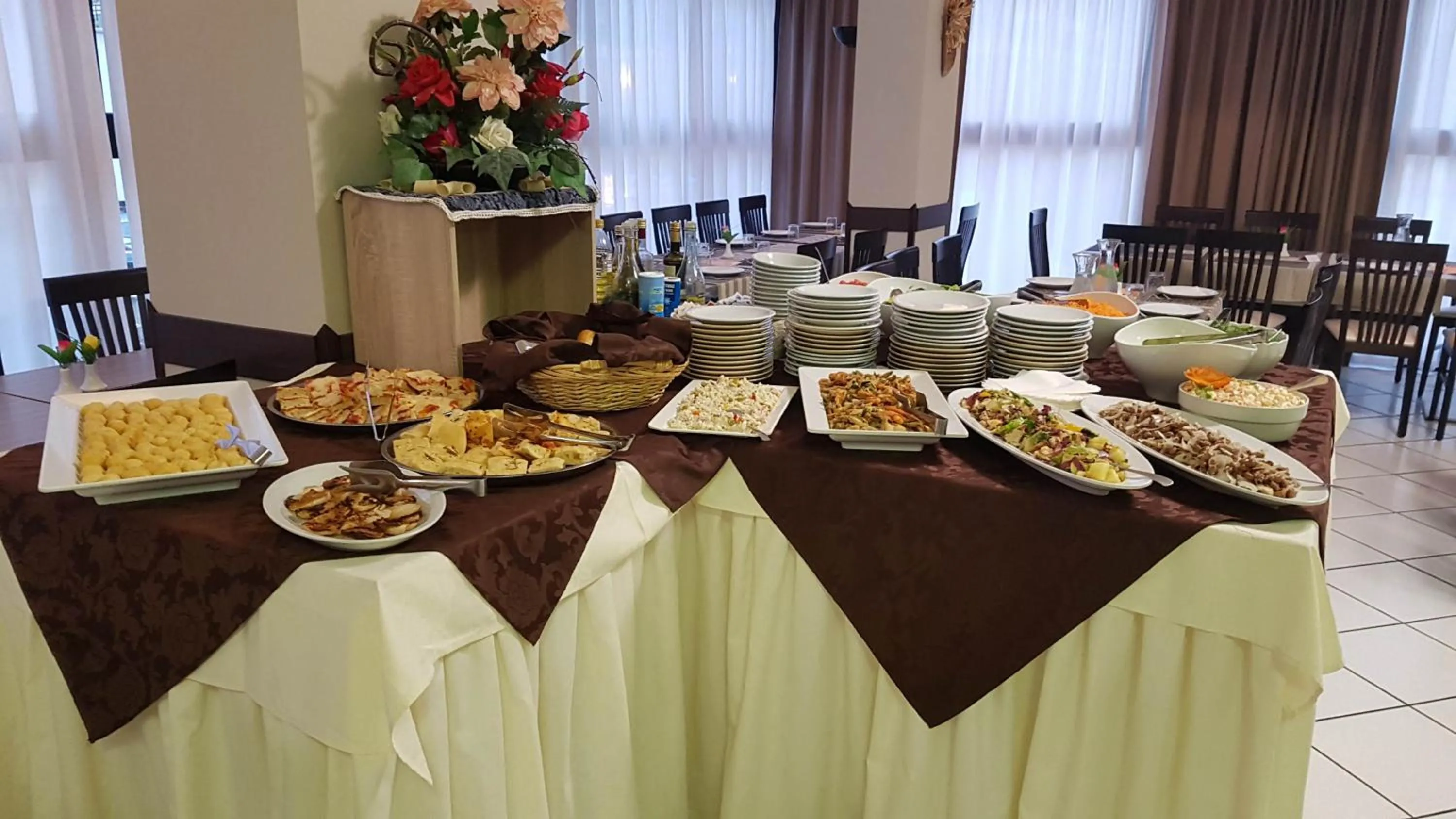 Restaurant/places to eat in Hotel Senyor