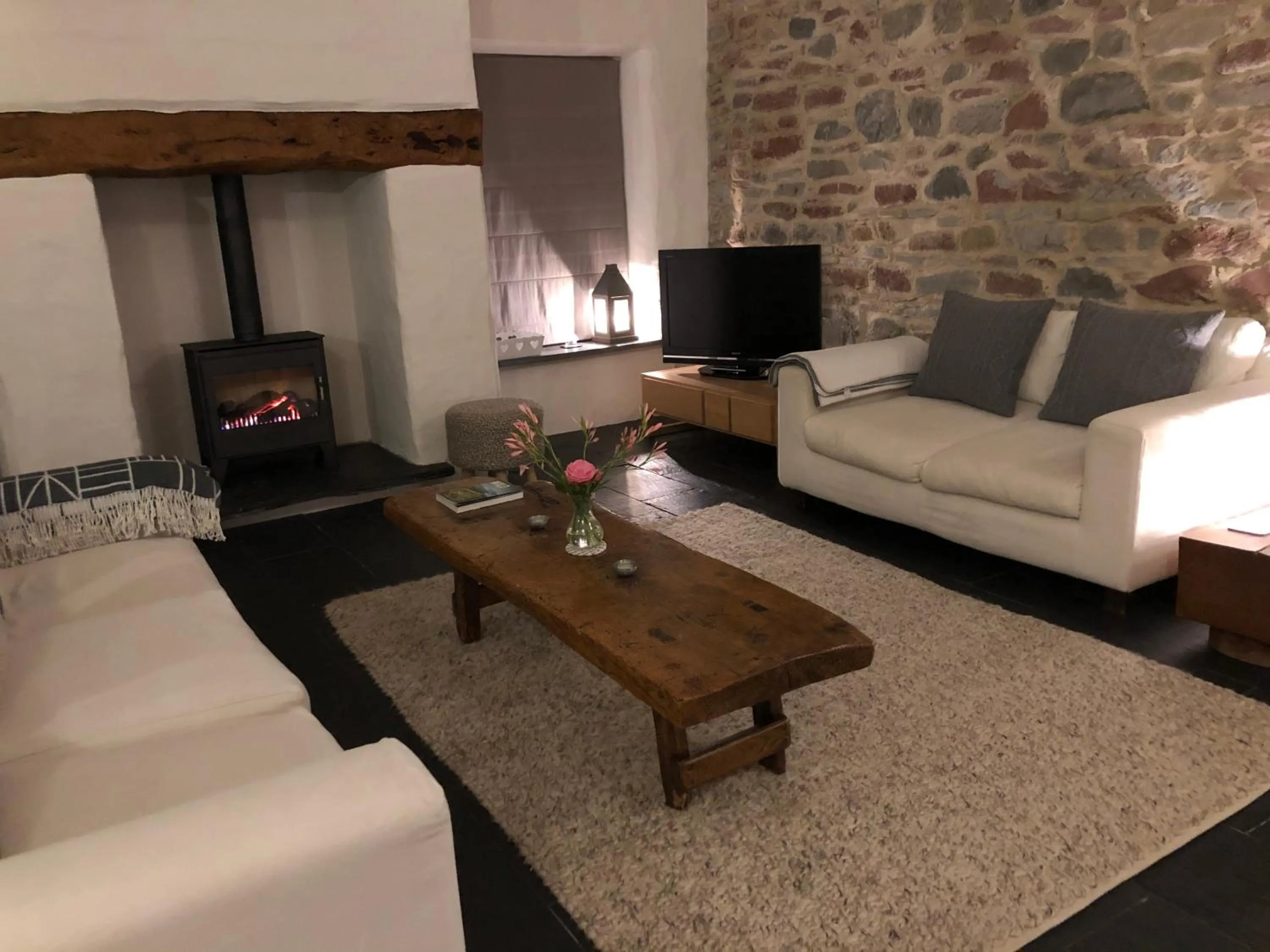 TV and multimedia in Dan y Graig Barn, Carmarthen