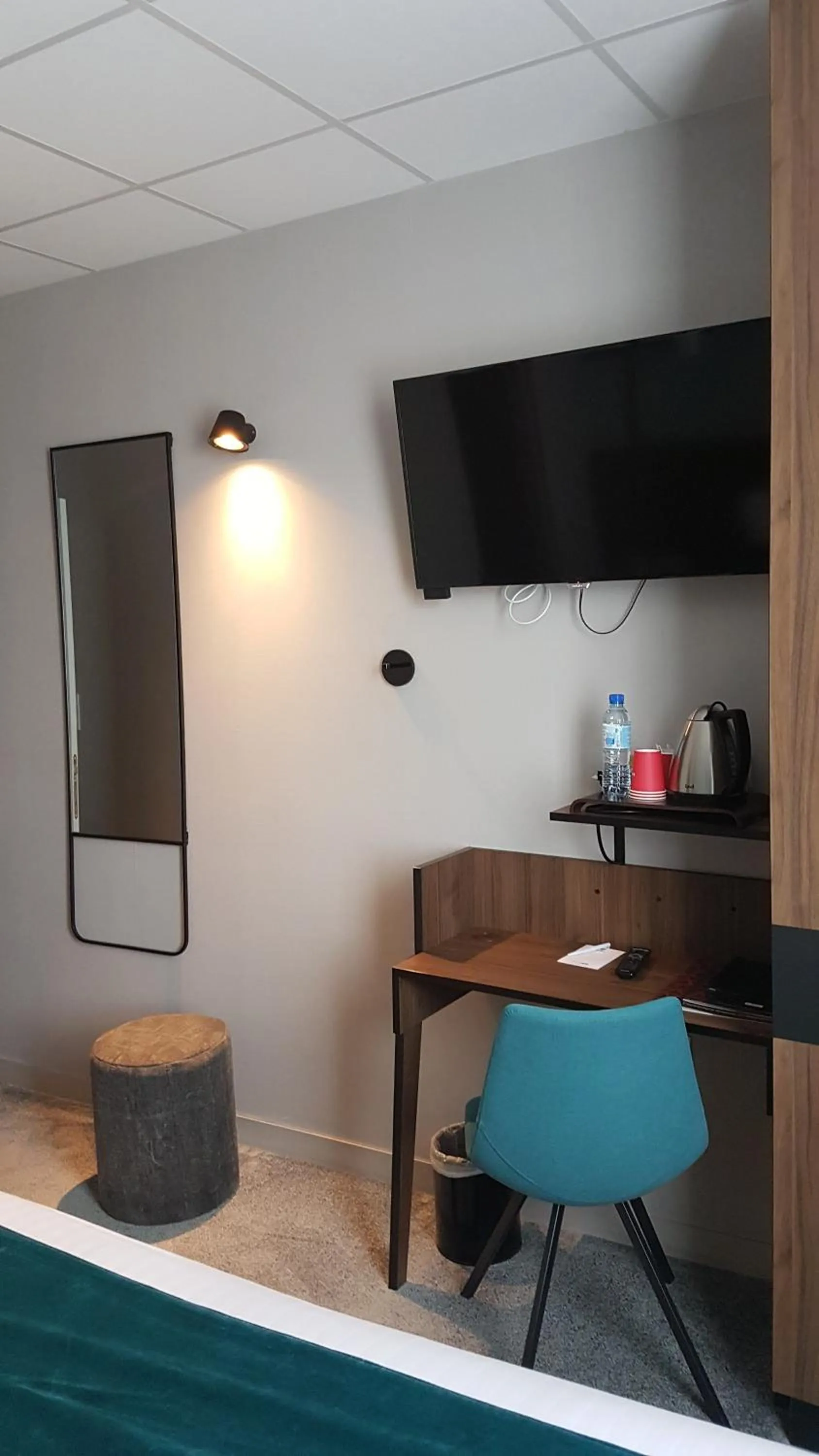 Seating area in Best Western Le Duguesclin Hôtel-Restaurant