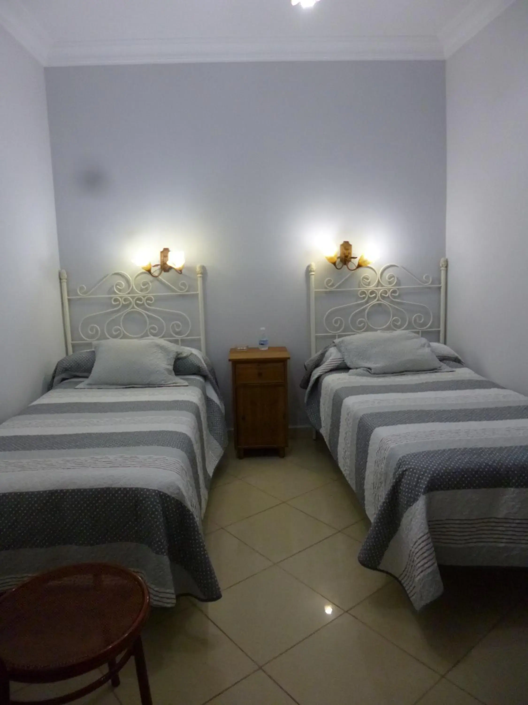 Twin Room in Hostal Virgen Del Rocio Twin Room in Hostal Virgen Del Rocio