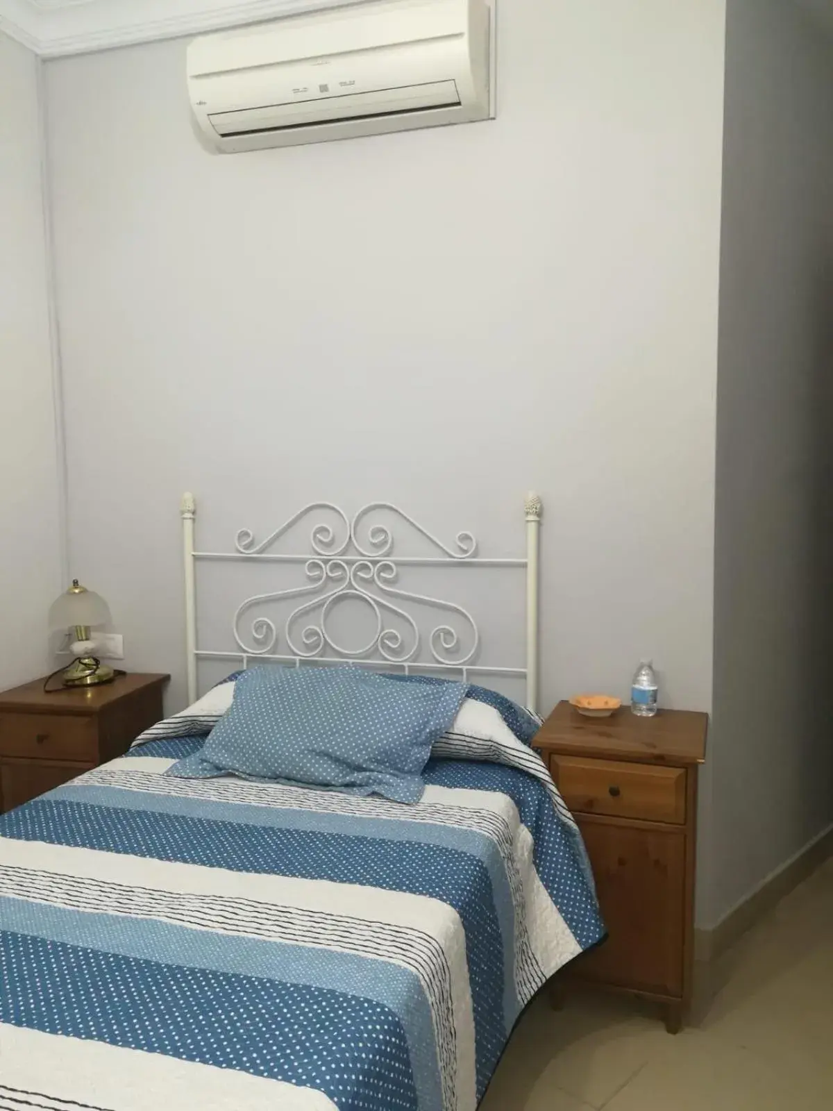 Single Room in Hostal Virgen Del Rocio Single Room in Hostal Virgen Del Rocio