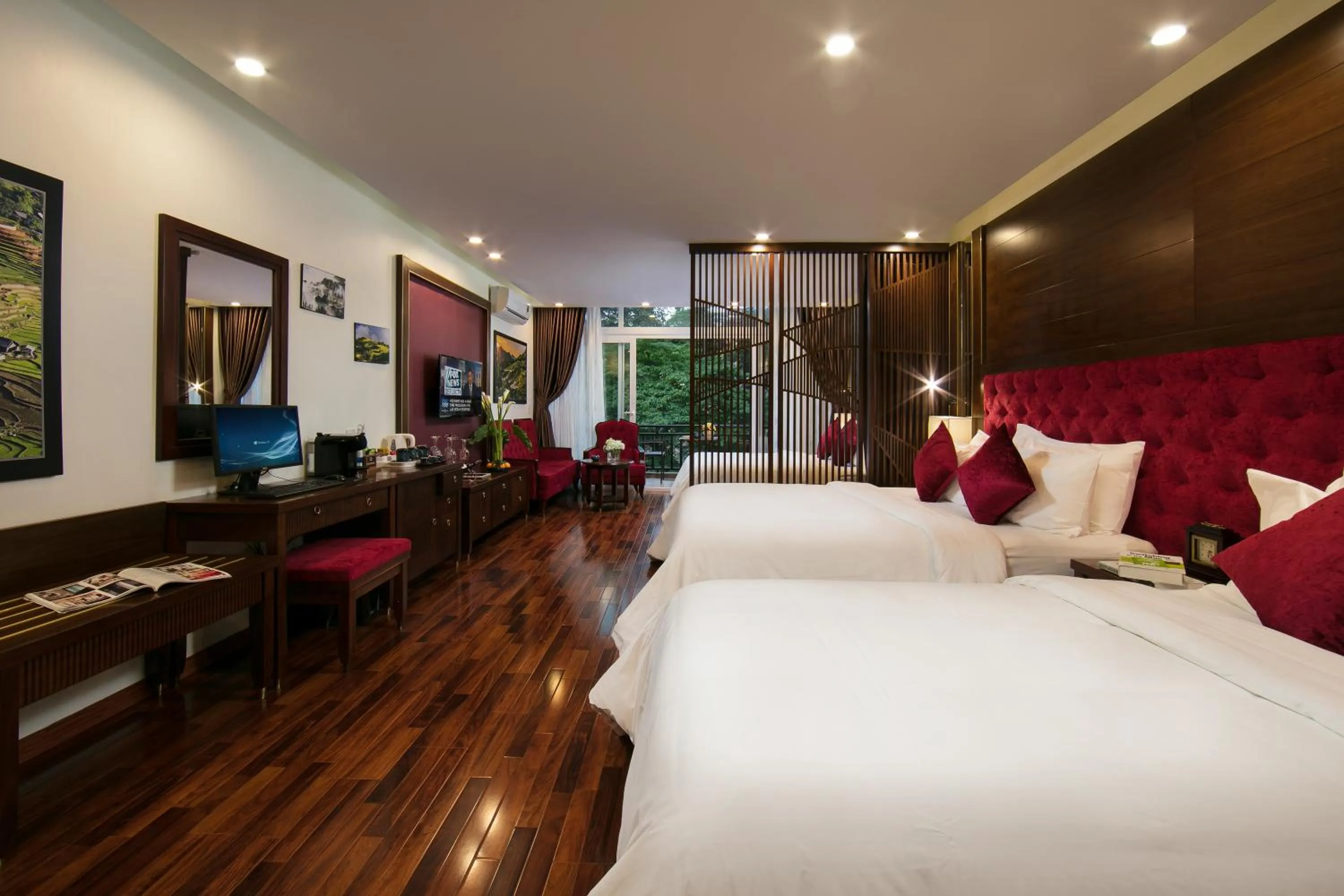 Living room, Bed in Sapa Horizon Hotel