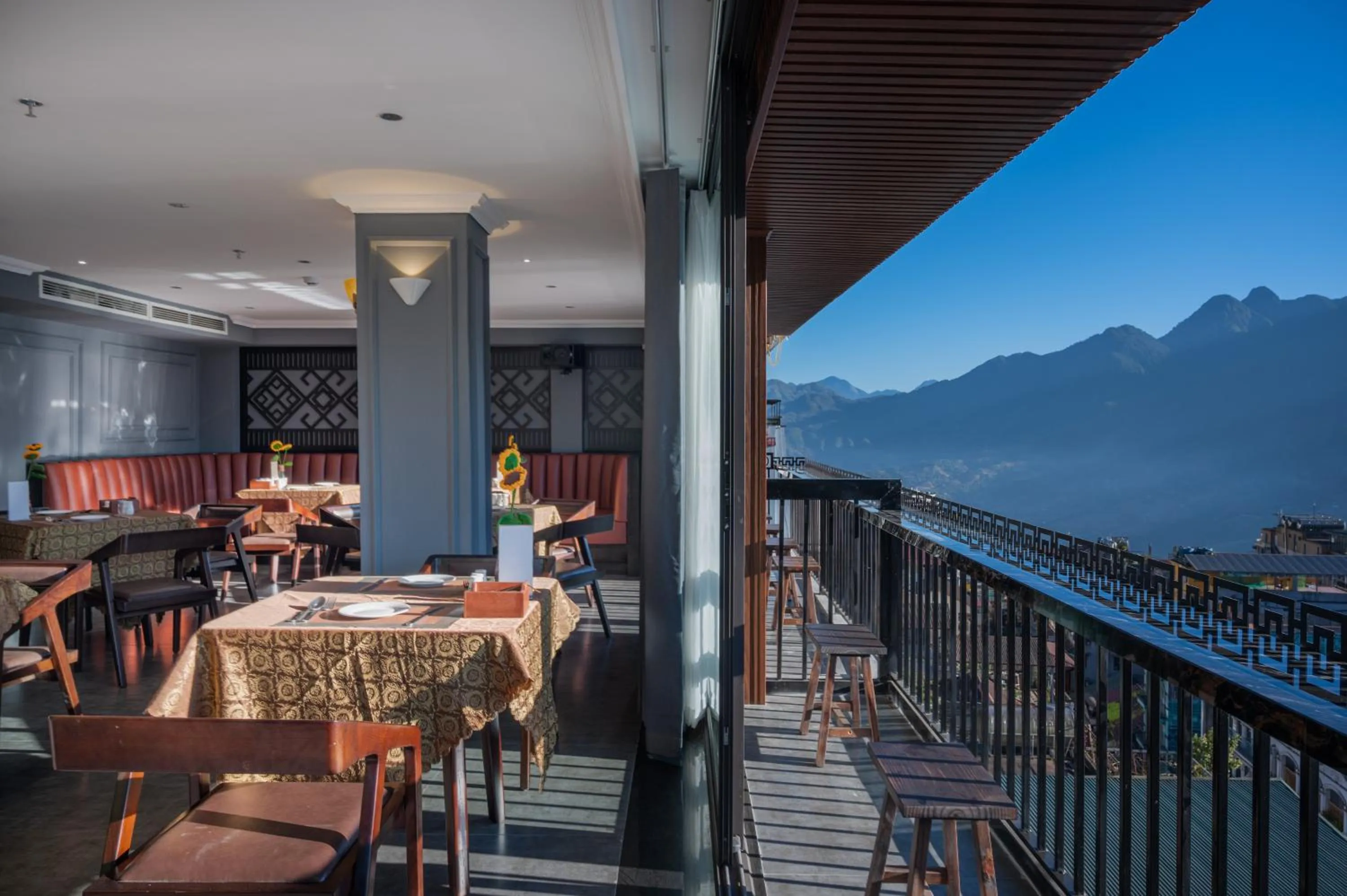 Restaurant/places to eat in Sapa Horizon Hotel