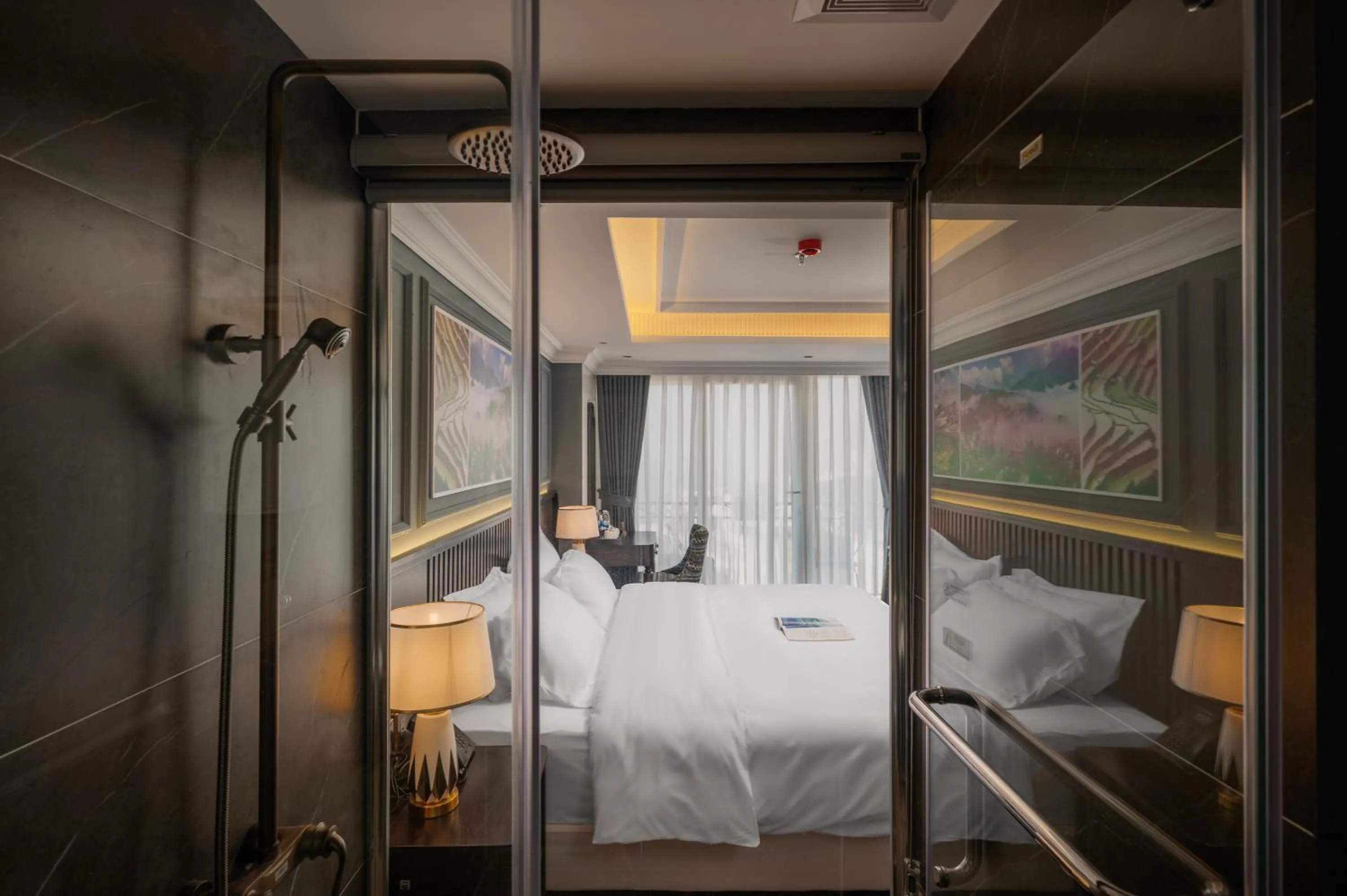 Bed in Sapa Horizon Hotel