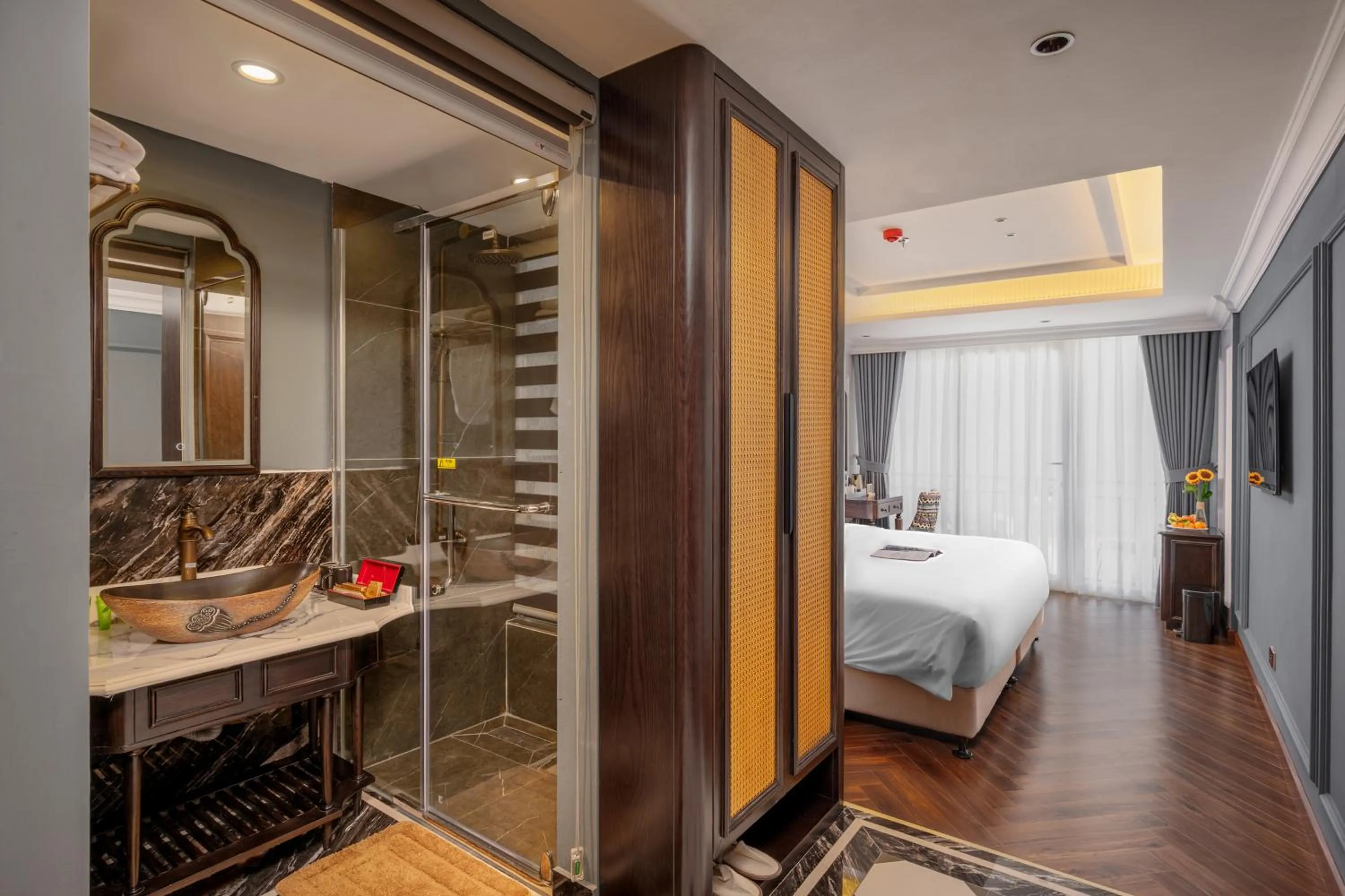 Bed in Sapa Horizon Hotel