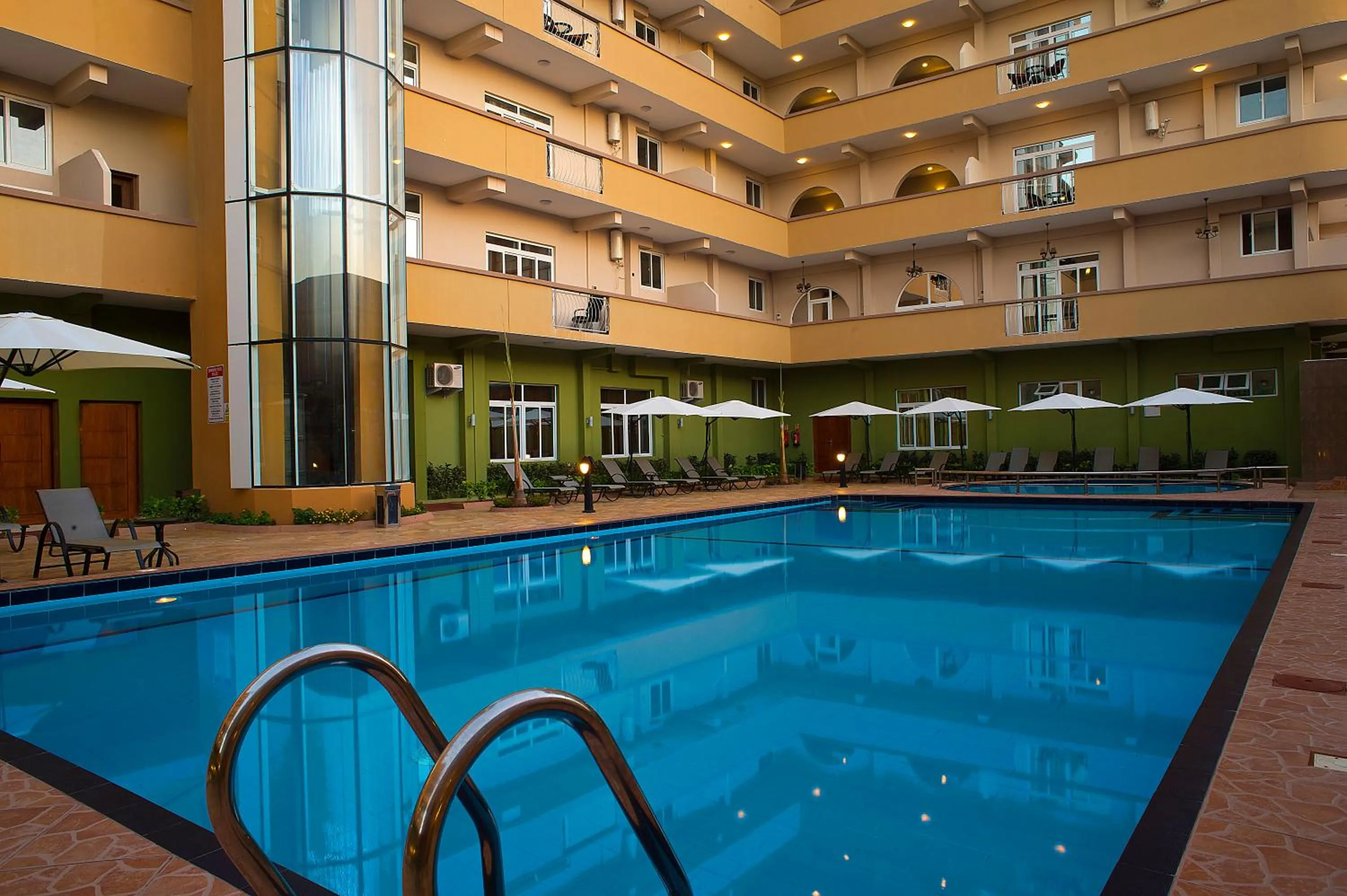 Swimming pool in Seascape Hotel