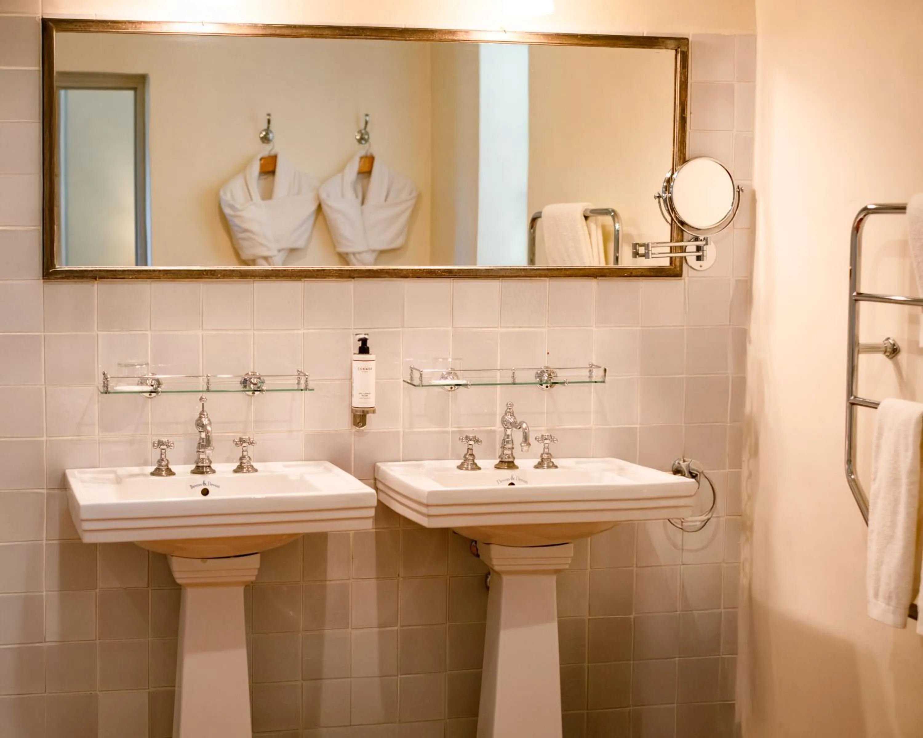 Bathroom in Auberge Ostapé