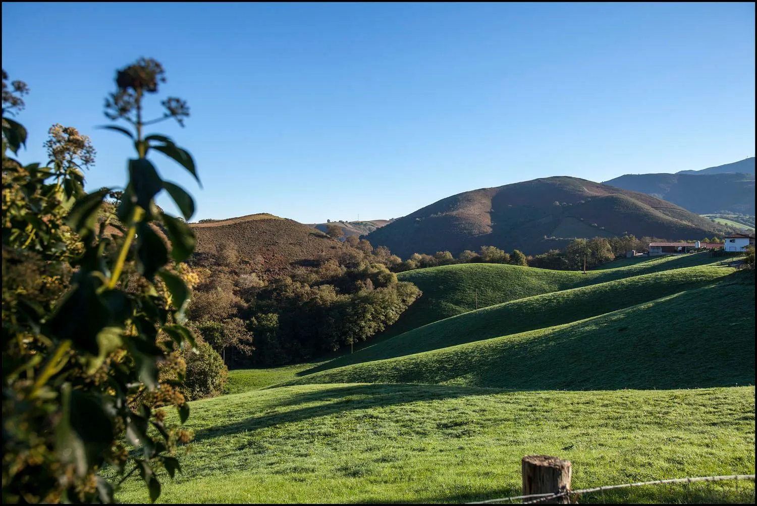 Day in Auberge Ostapé