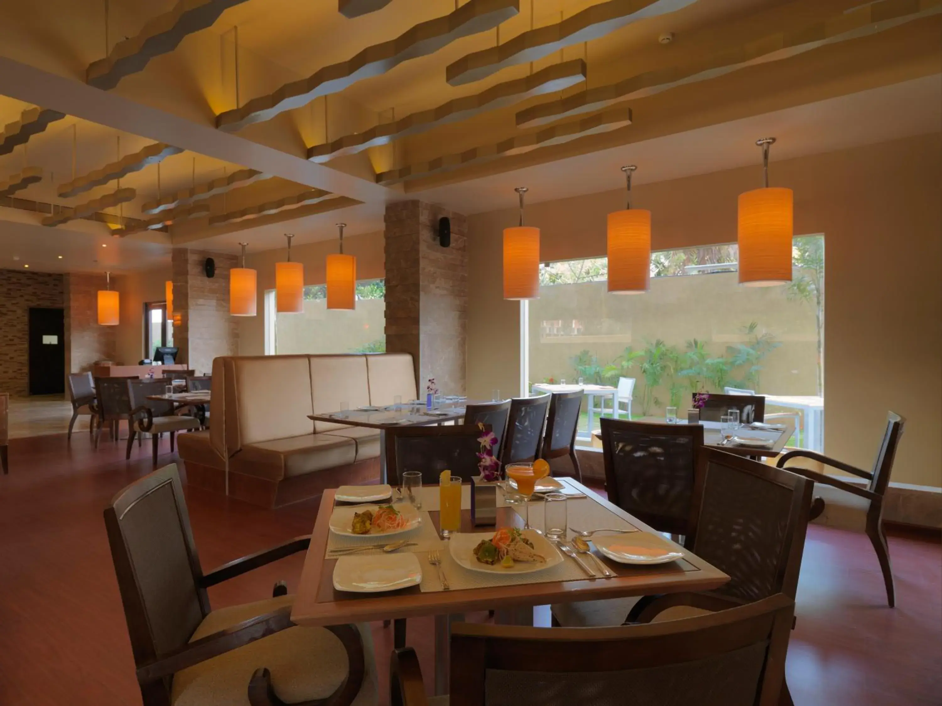 Restaurant/places to eat in The Quorum Restaurant/places to eat in The Quorum