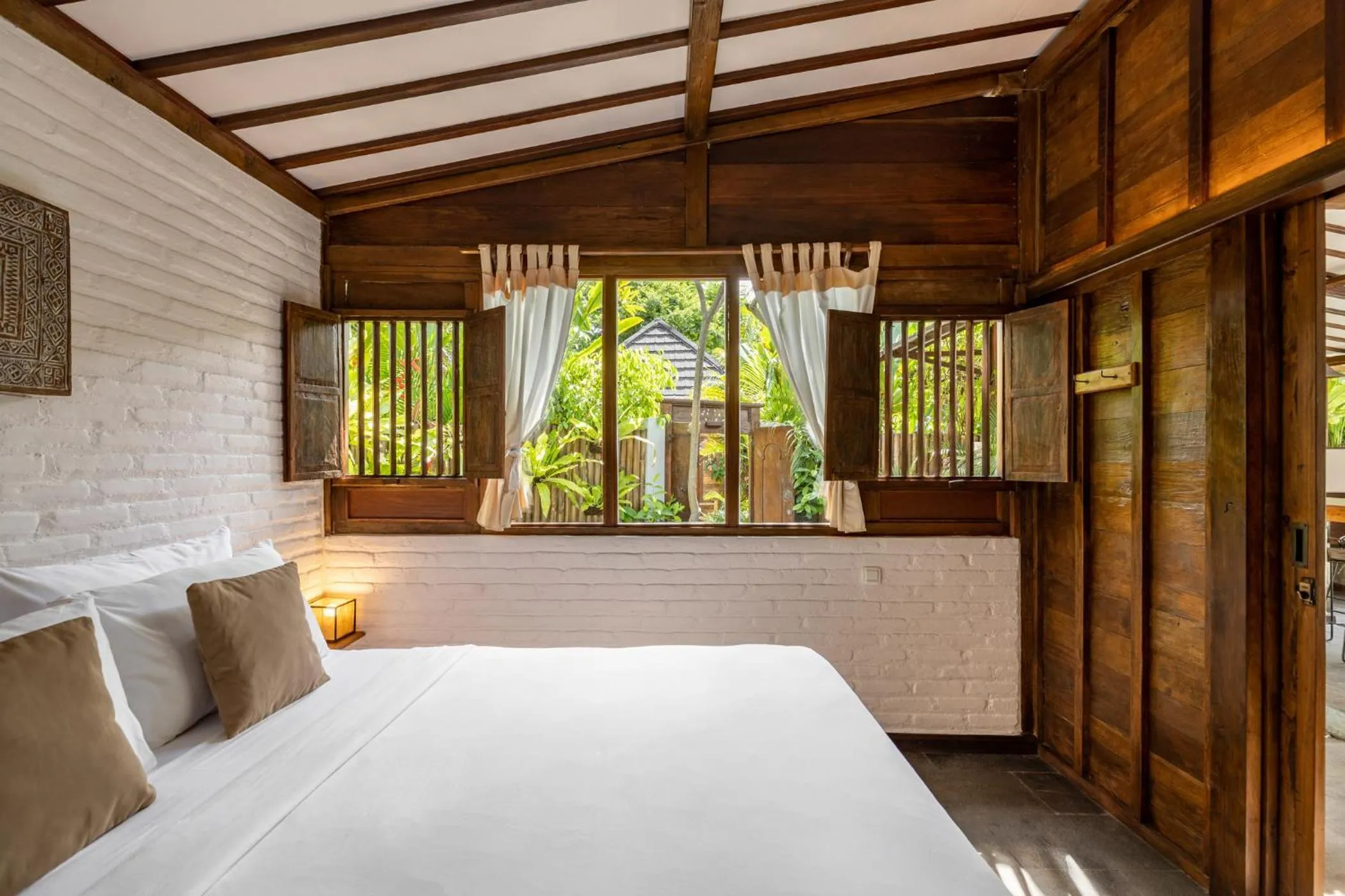 Bed in Rimba Villas Gili Air