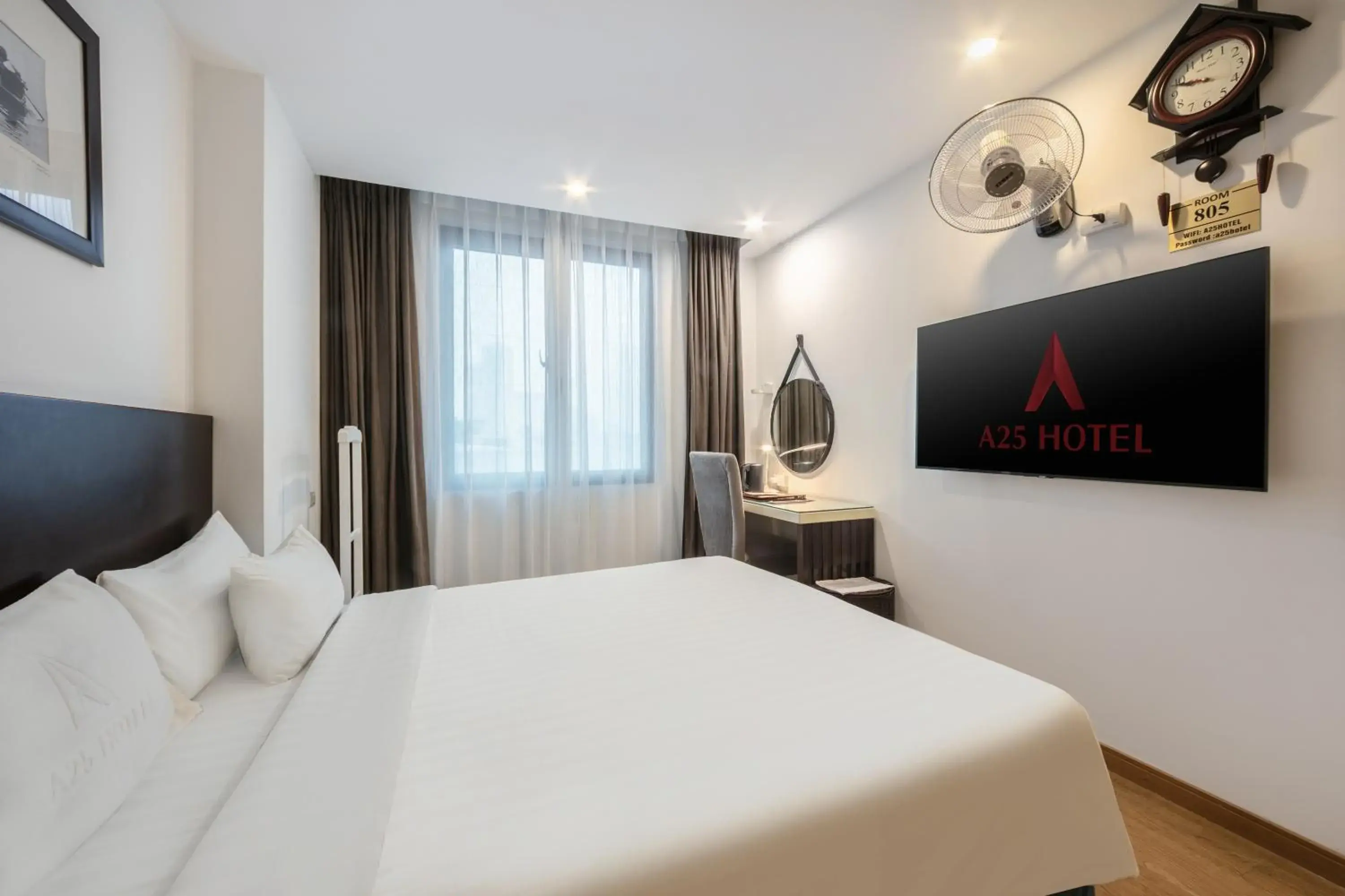 Bed in A25 Hotel - 66 Trần Thái Tông Bed in A25 Hotel - 66 Trần Thái Tông