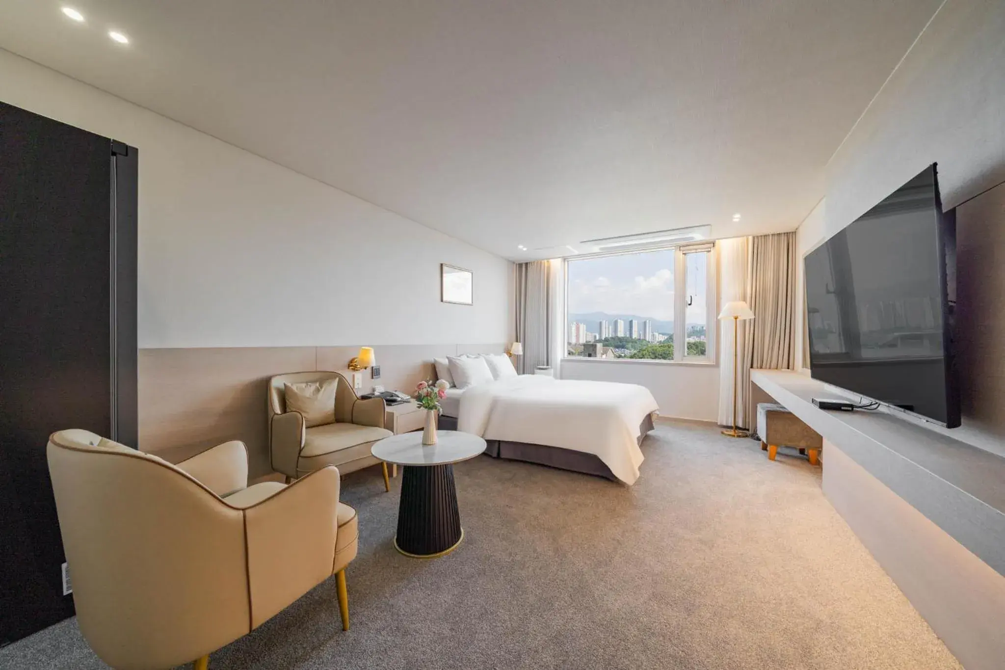 Bed in Benikea Hotel Bizinn Bed in Benikea Hotel Bizinn