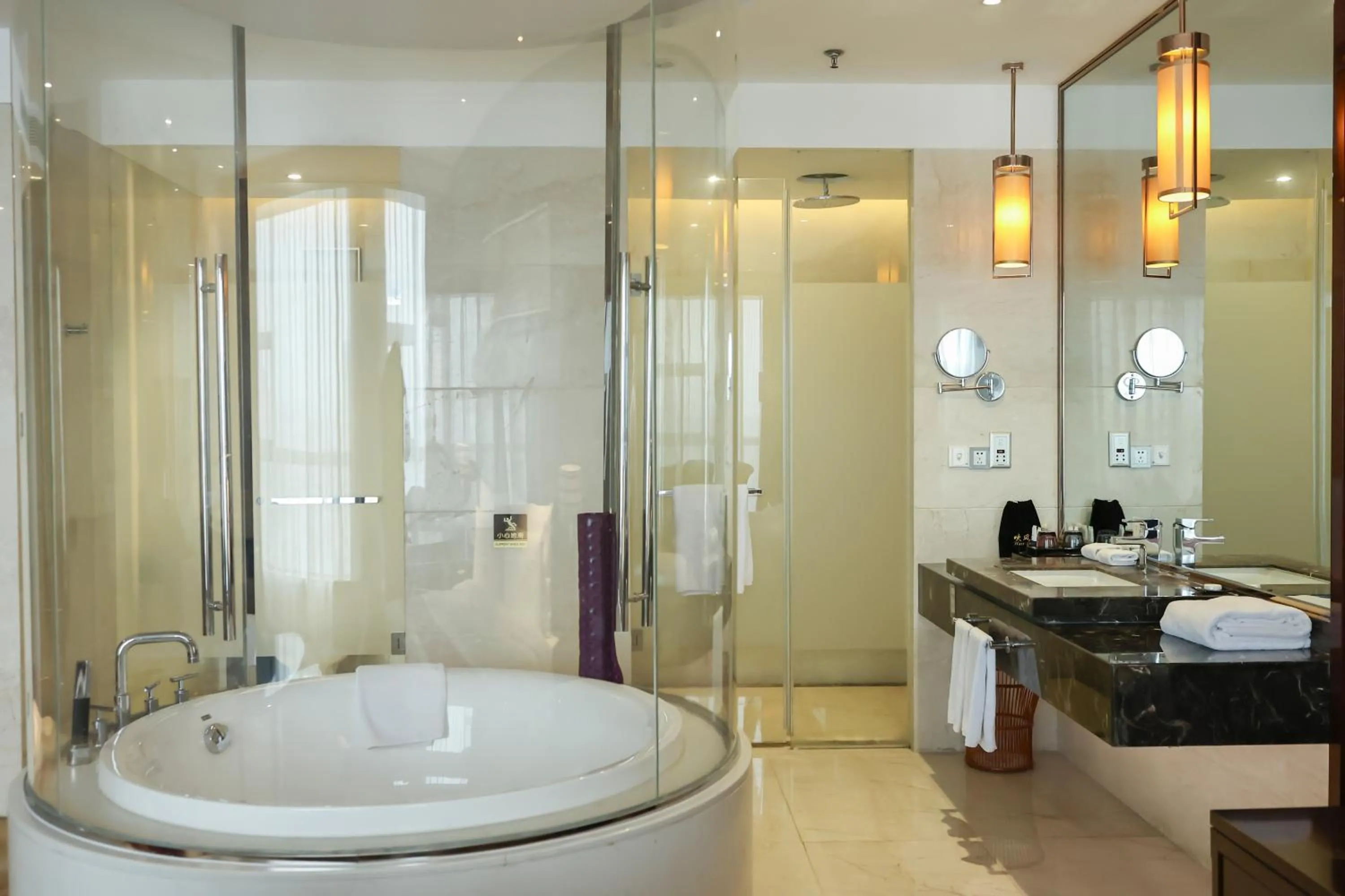 Tianhong Jinling Grand Hotel