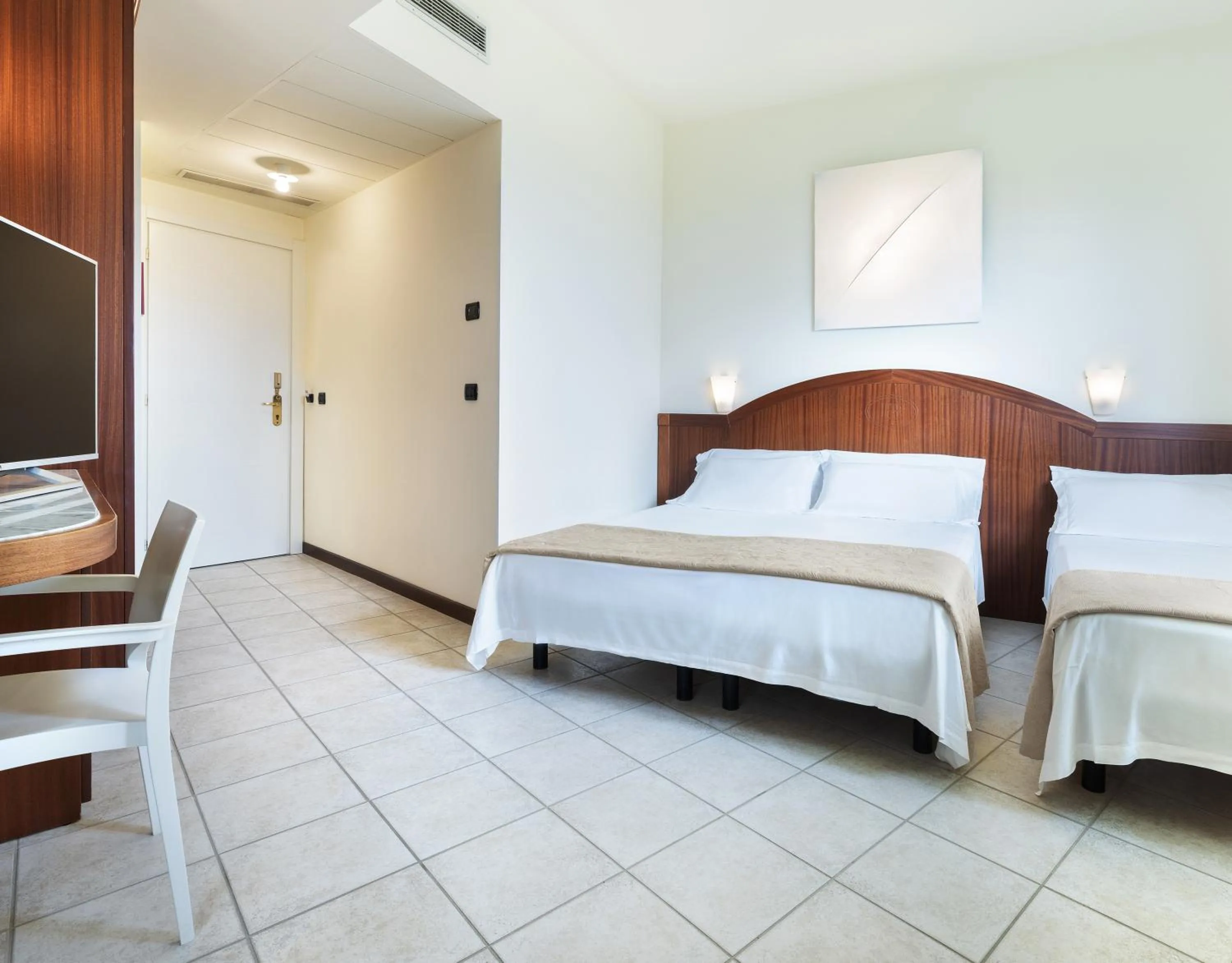 Bed in Hotel Bellevue Beach - sul mare