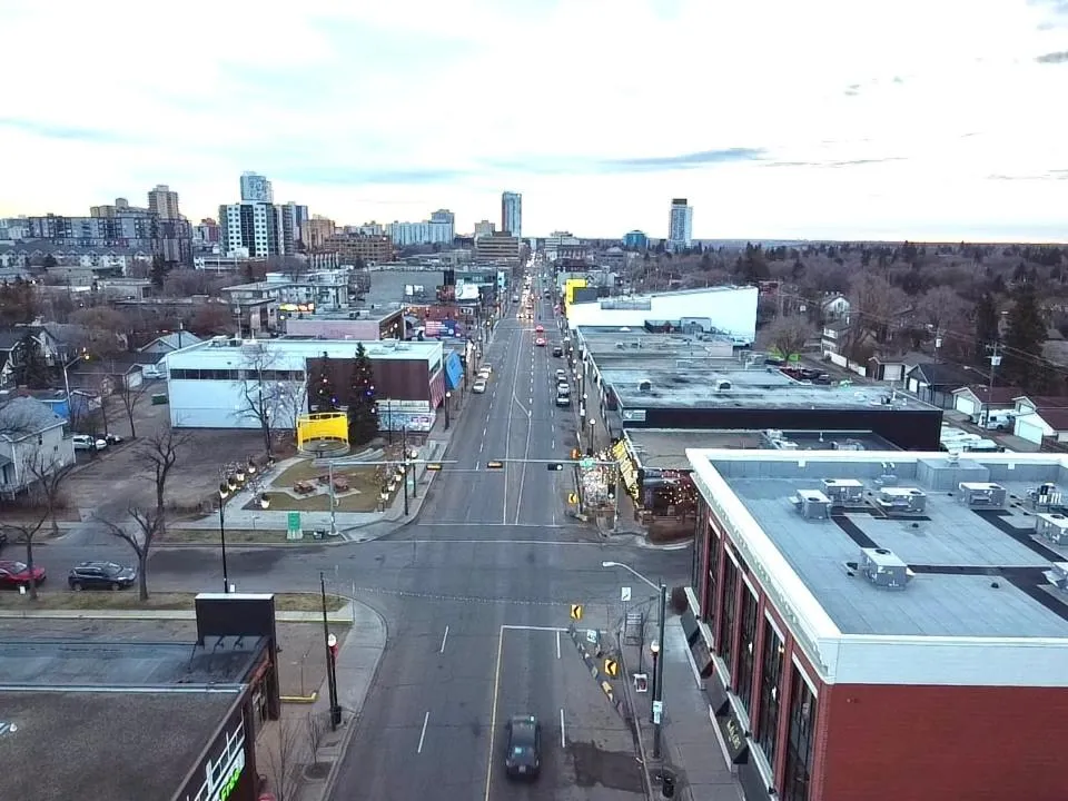 Neighbourhood in Quaint & Cozy Accommodation