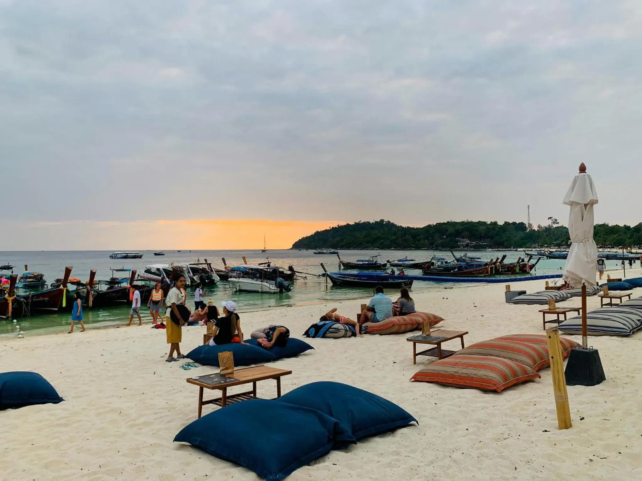 Restaurant/places to eat in Ananya Lipe Resort Restaurant/places to eat in Ananya Lipe Resort