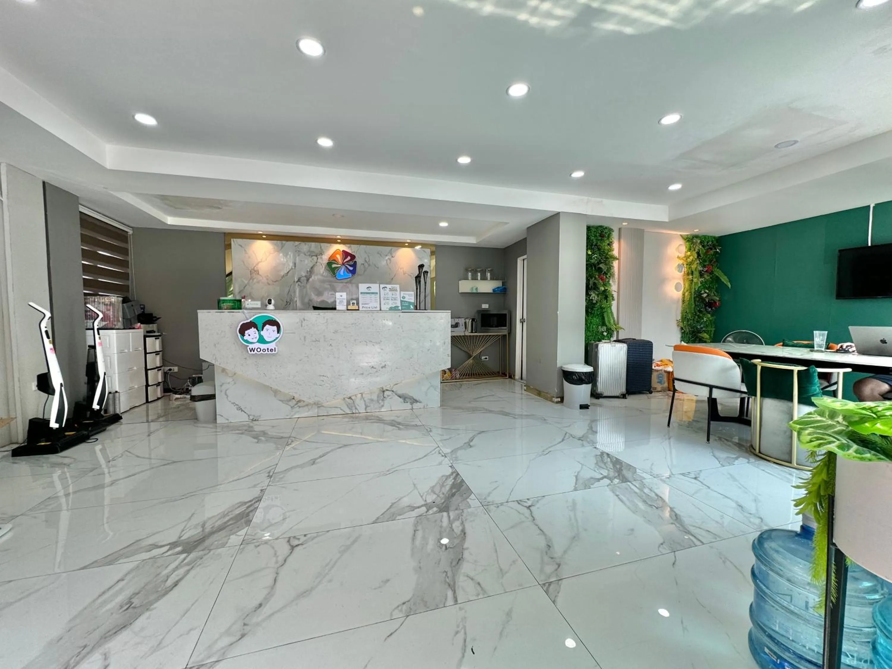 Pentafield City Residence