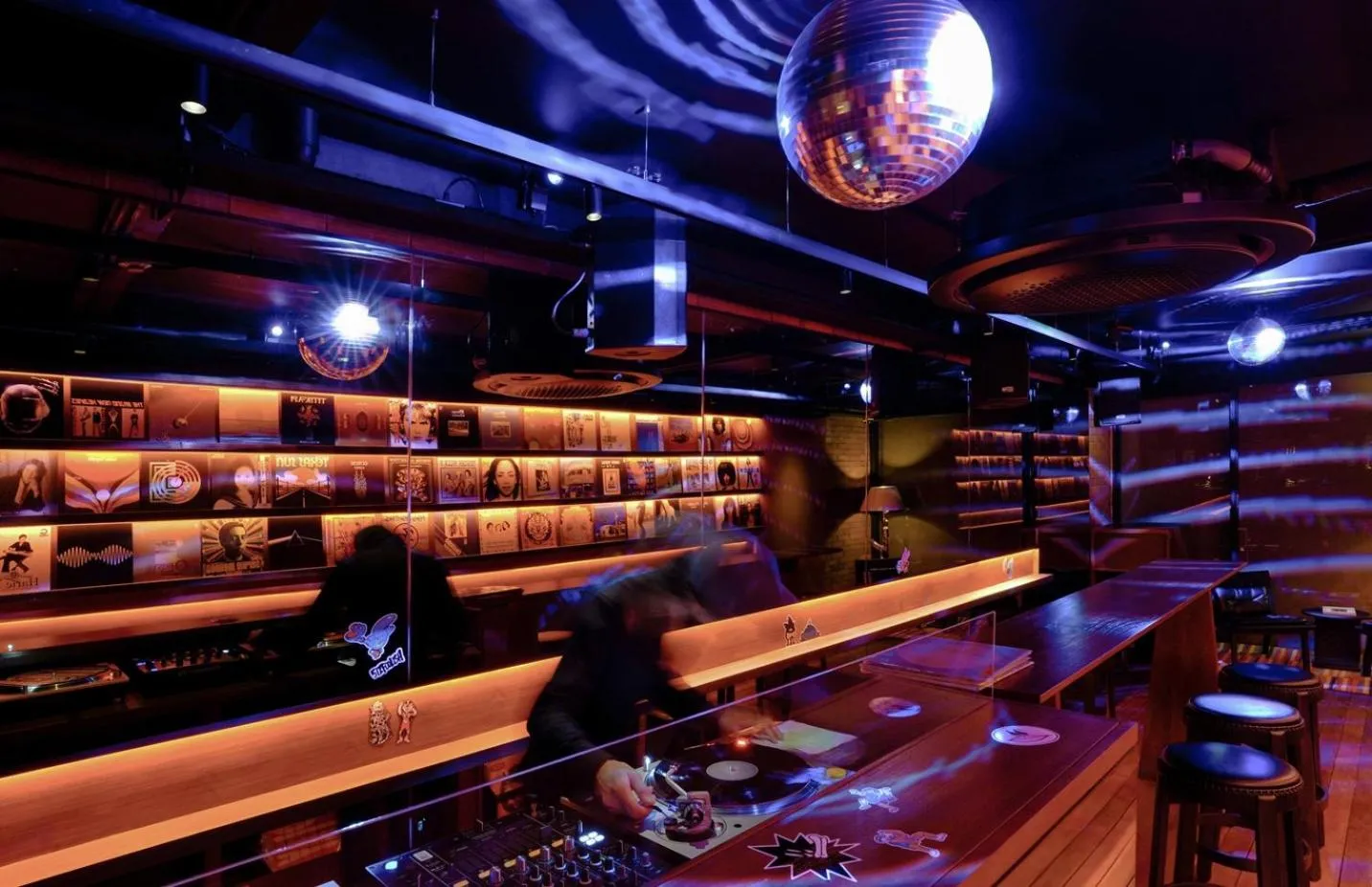 Lounge or bar in Titik Dua