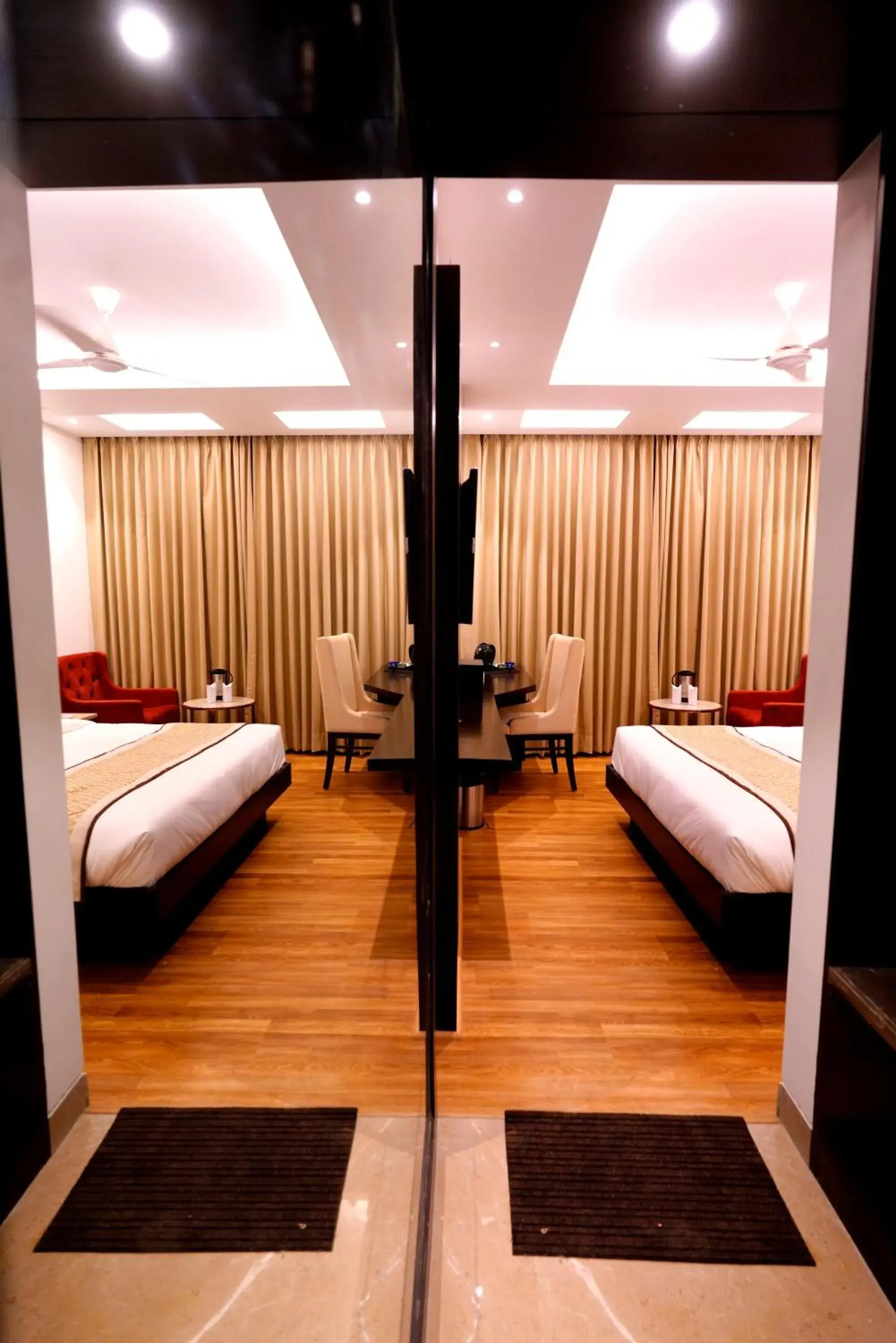 Bedroom, Bed in Hotel City Pride - City Centre, with Free Airport Pickup Bedroom, Bed in Hotel City Pride - City Centre, with Free Airport Pickup