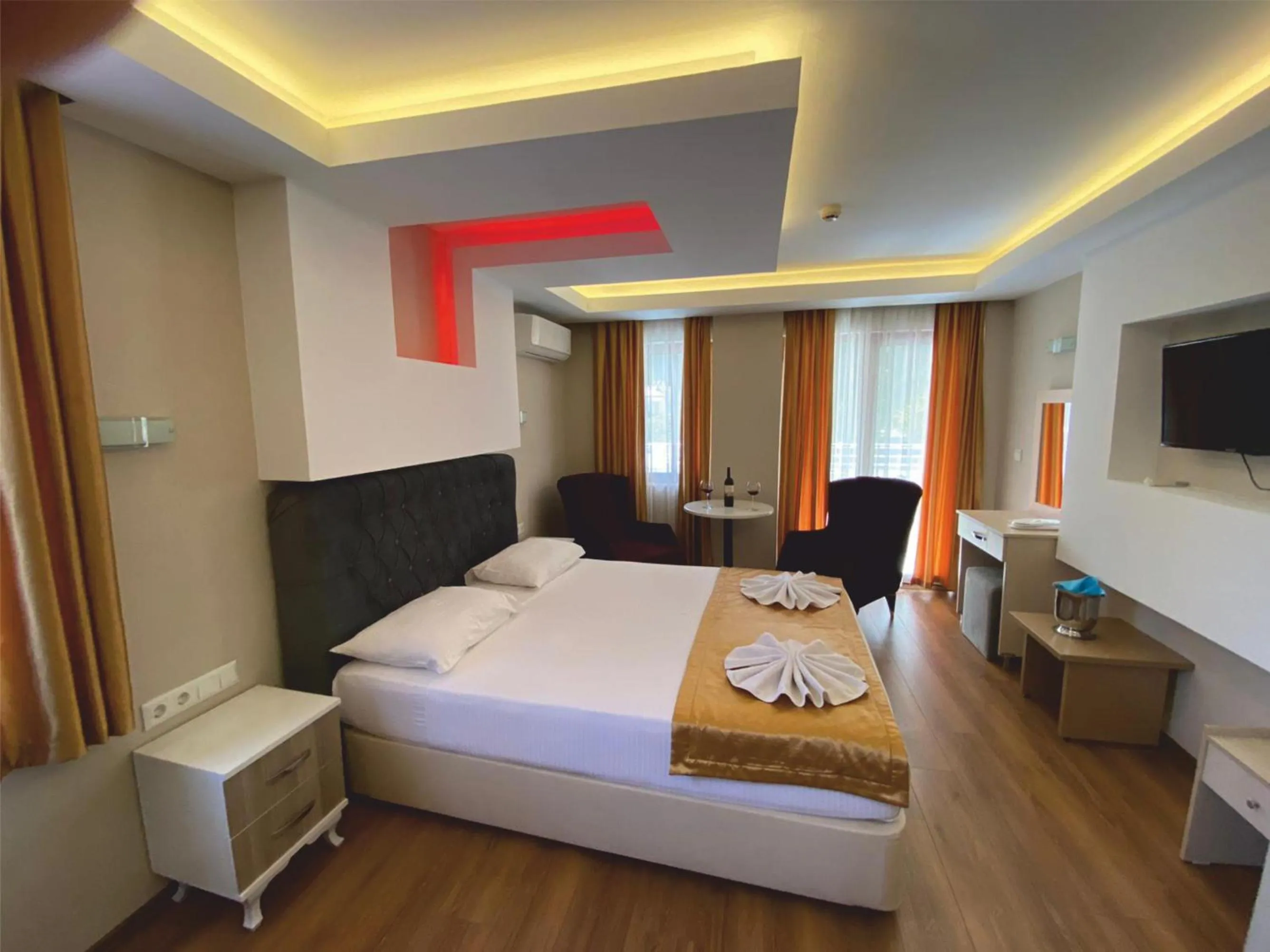 Bed in Arya Otel