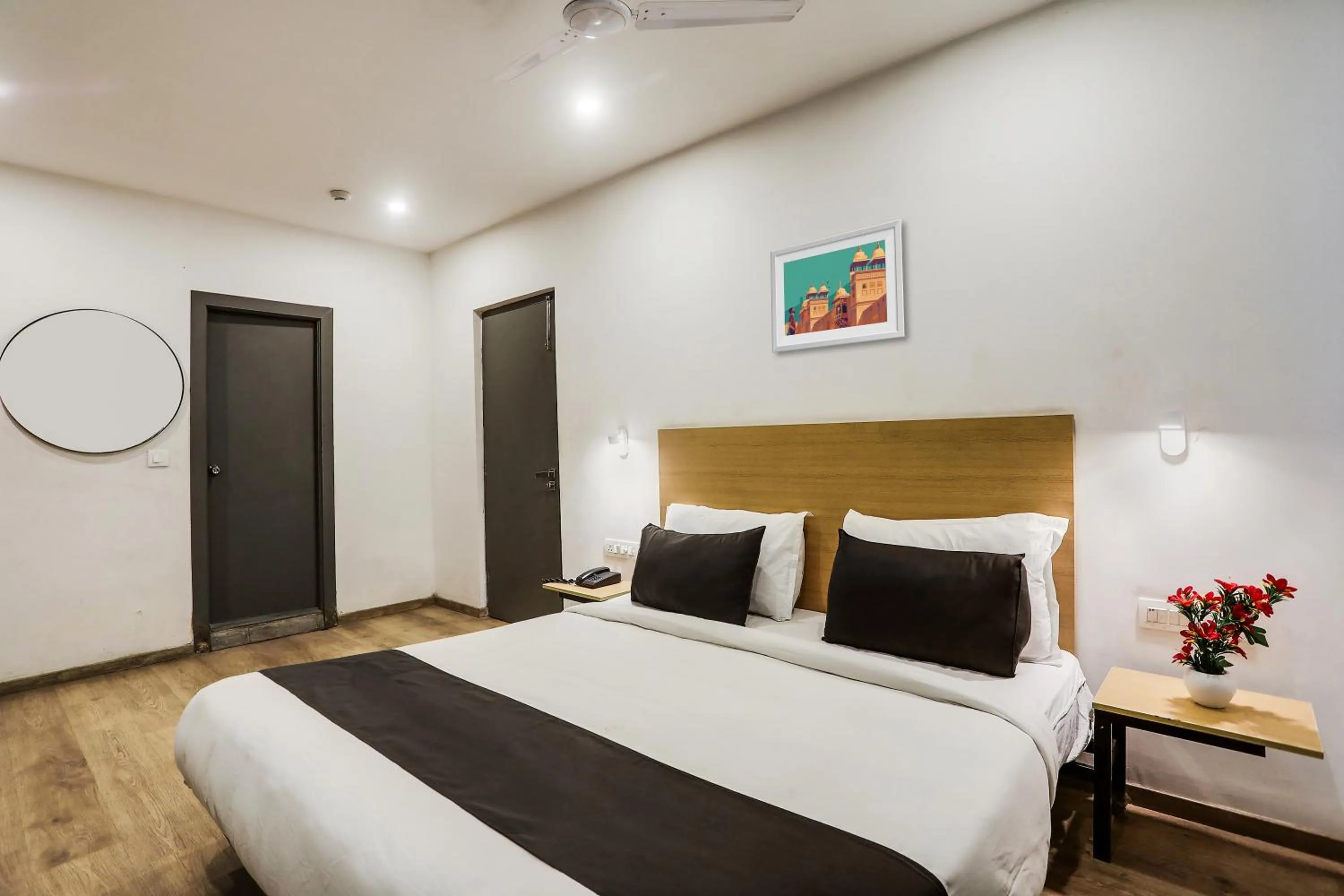 Bedroom, Bed in Townhouse Rajdhani Residency