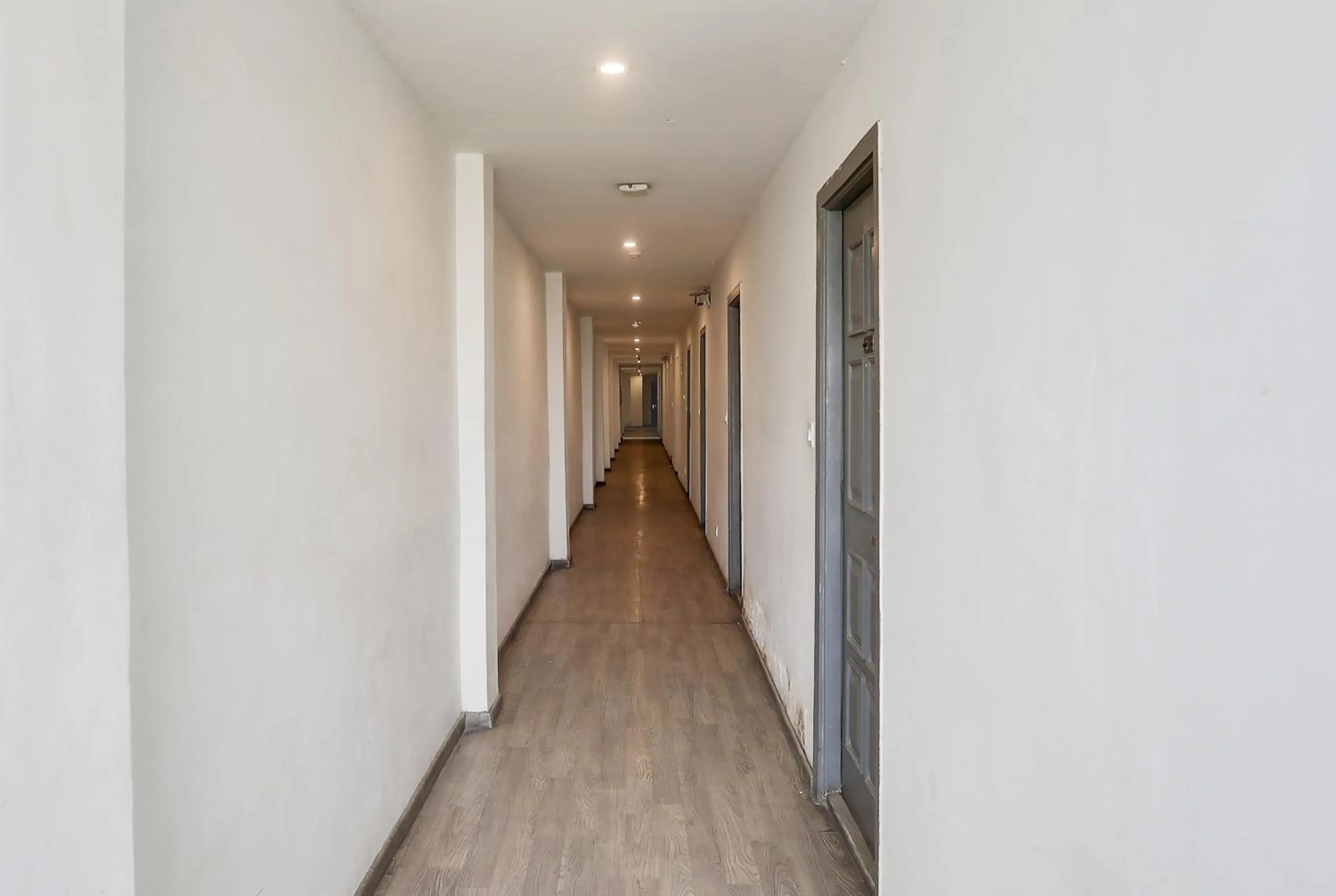 Lobby or reception in Townhouse Rajdhani Residency