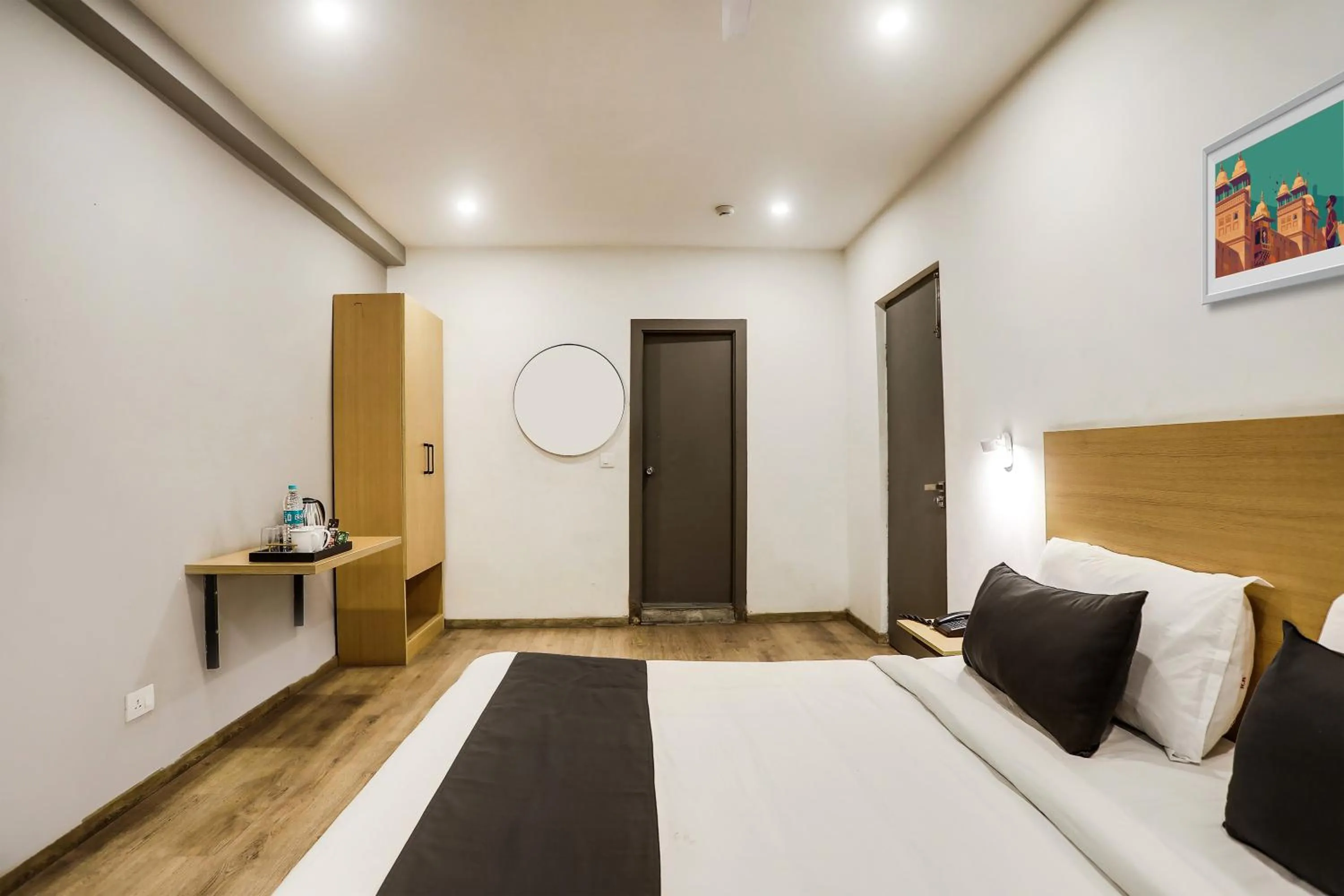 Bedroom, Bed in Townhouse Rajdhani Residency