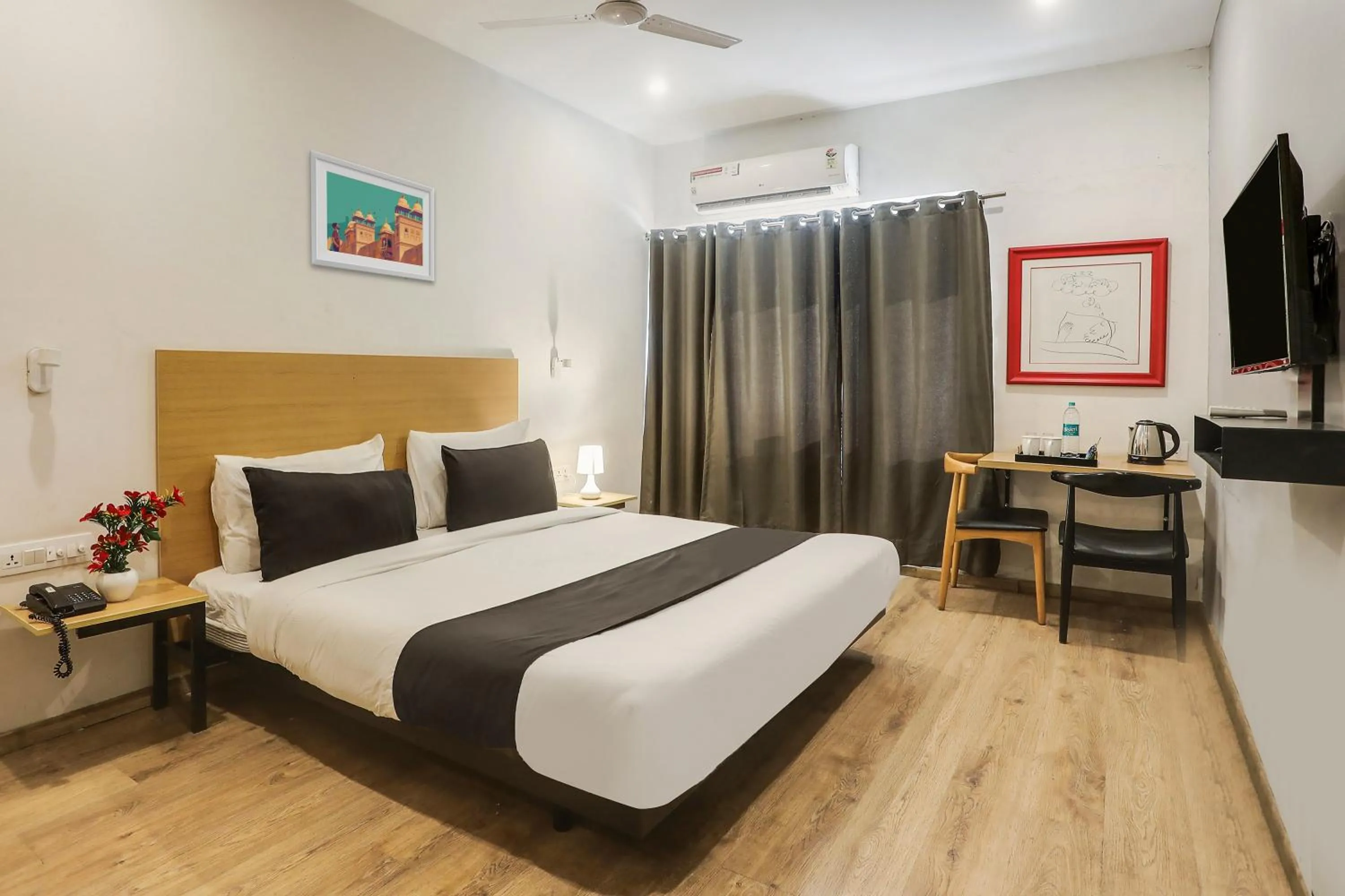 Bedroom, Bed in Townhouse Rajdhani Residency