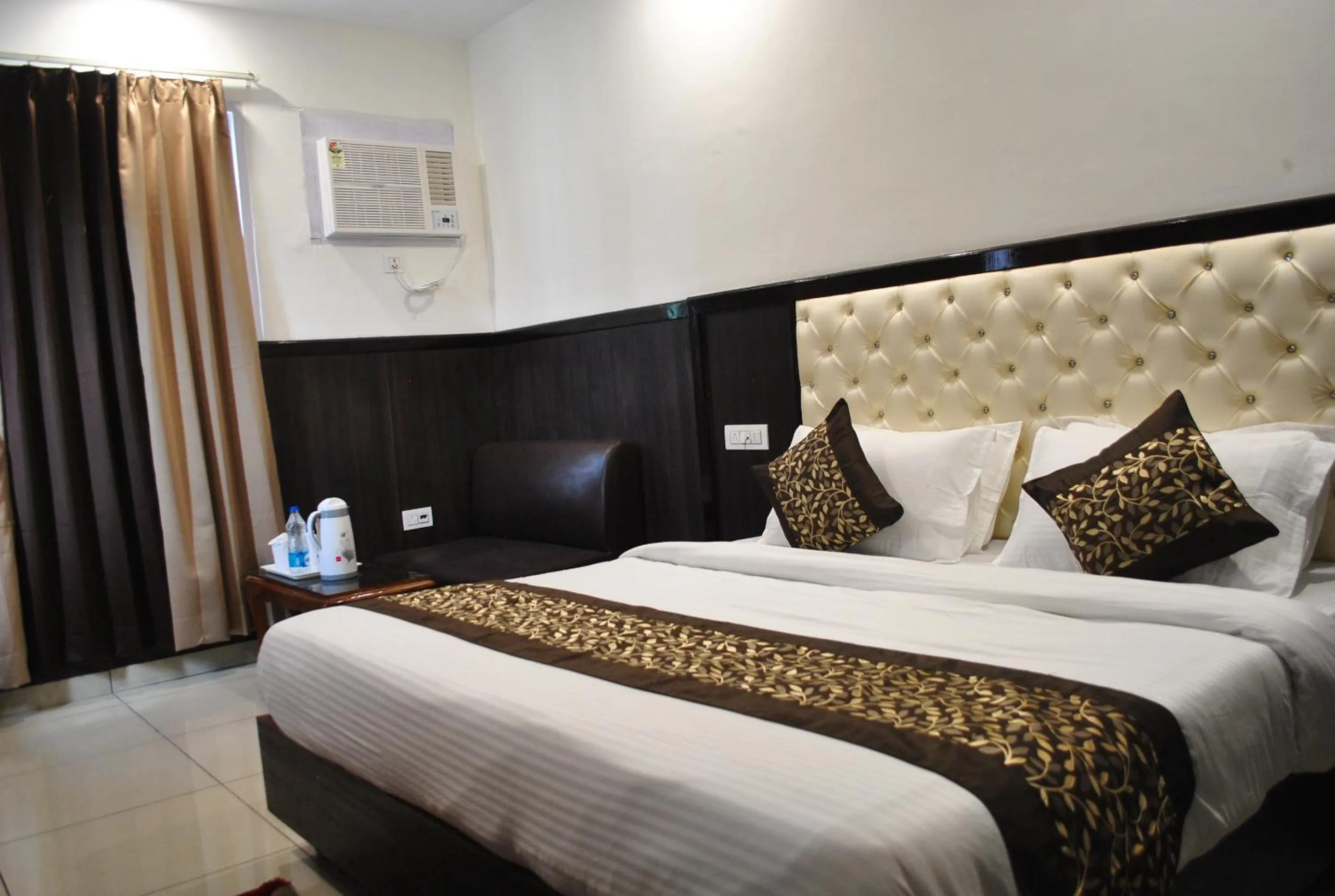 Bed in Hotel Green Valley