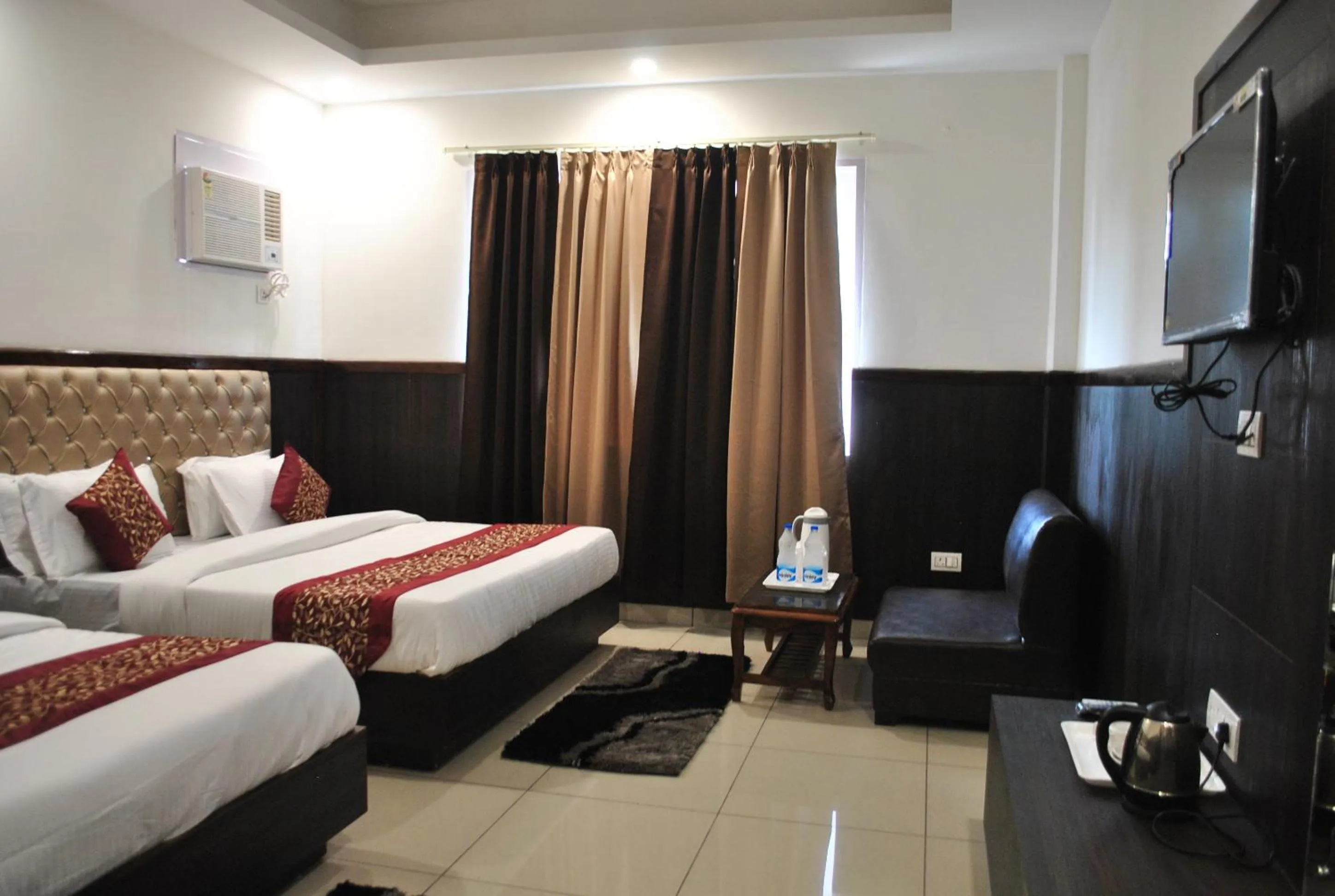 Bed in Hotel Green Valley