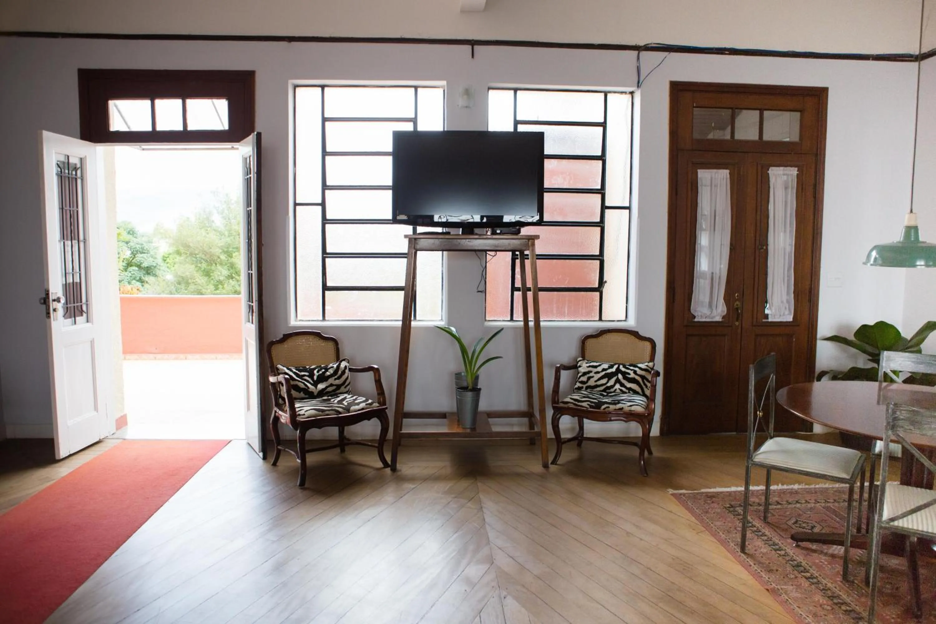 Communal lounge/ TV room in Grande Hotel Atibaia