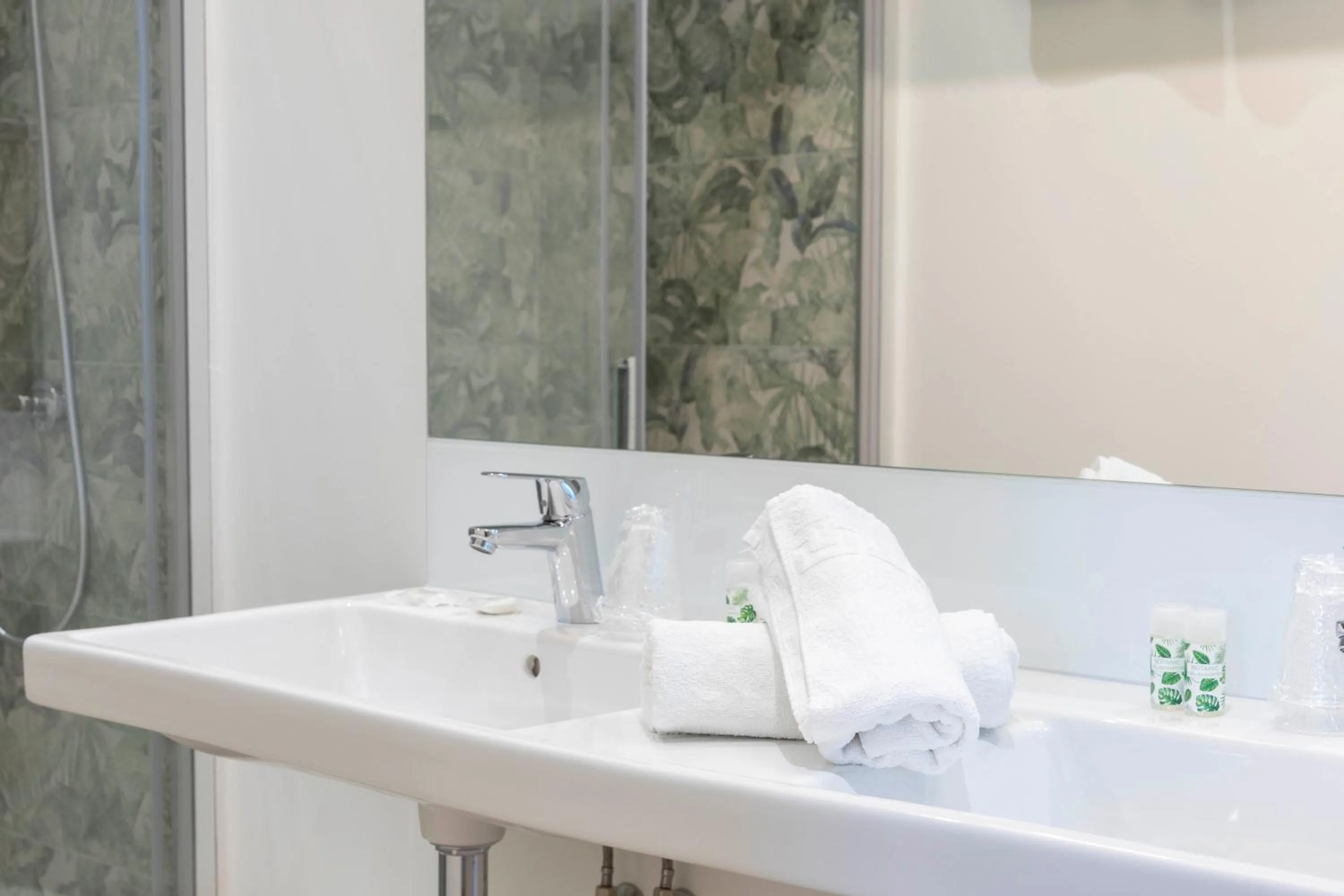 towels in Hotel Leal - La Sirena