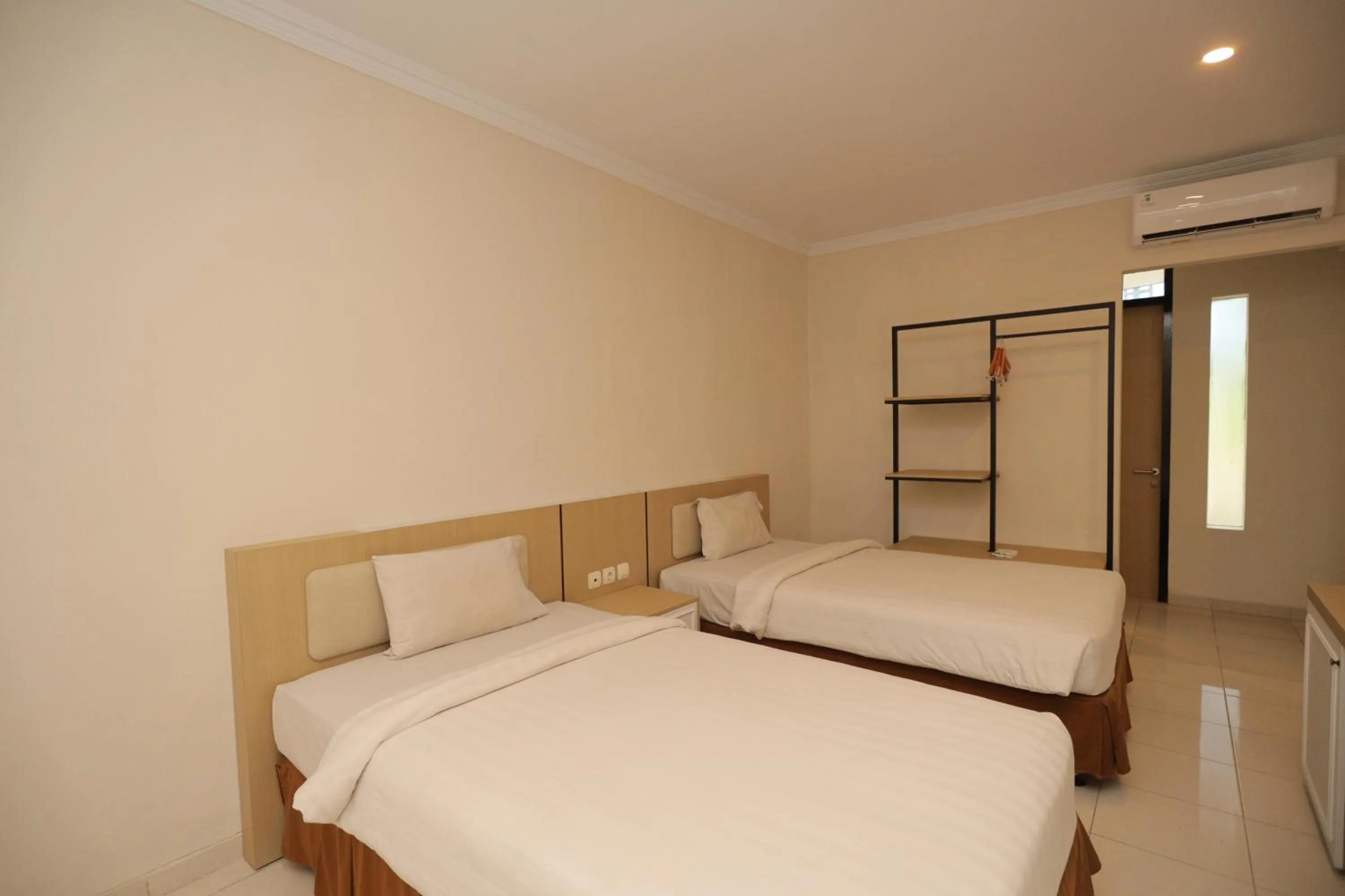 Bedroom, Bed in LPP Garden Hotel