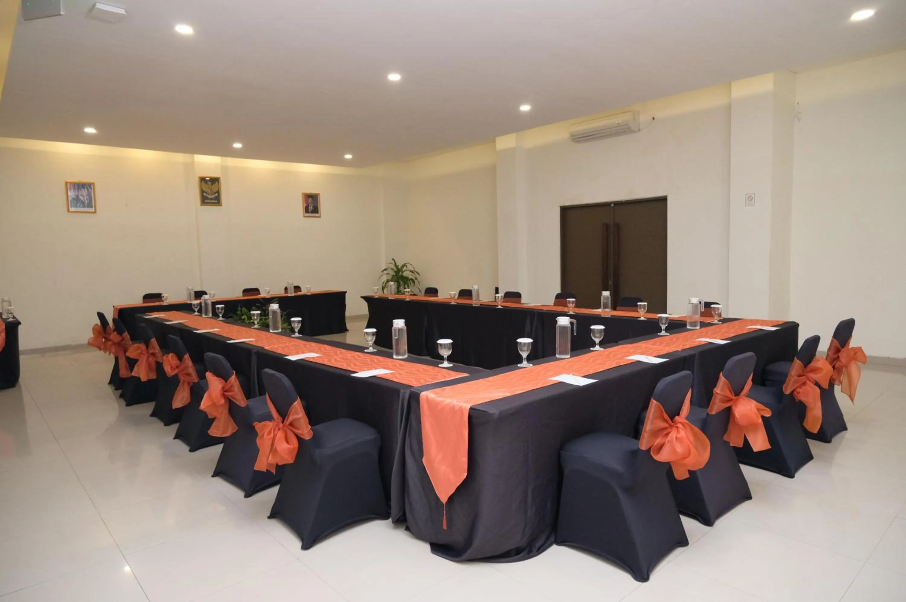 Meeting/conference room in Mantravana Co-Living