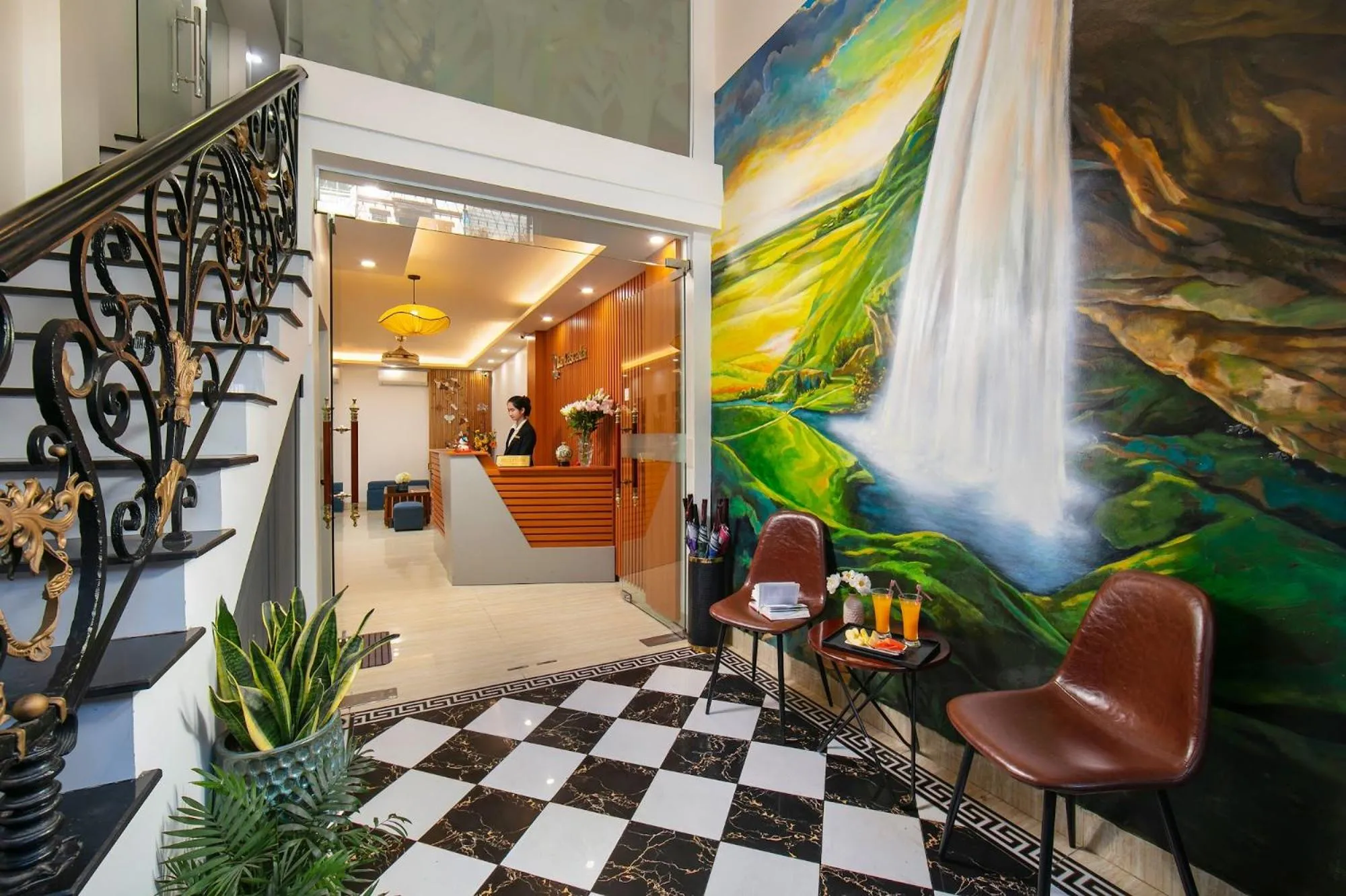 Lobby or reception in Hanoi La Cascada House & Travel
