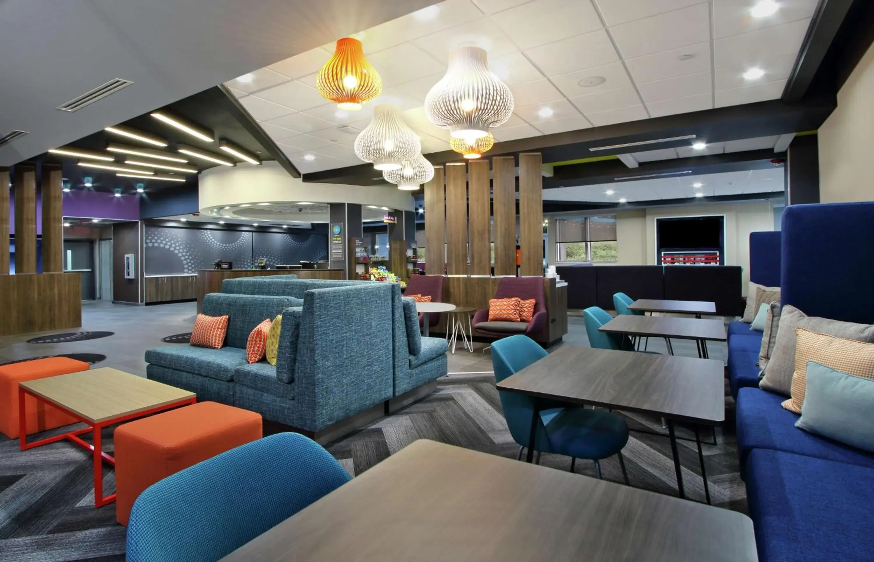 Lobby or reception in Tru By Hilton Mobile Lobby or reception in Tru By Hilton Mobile