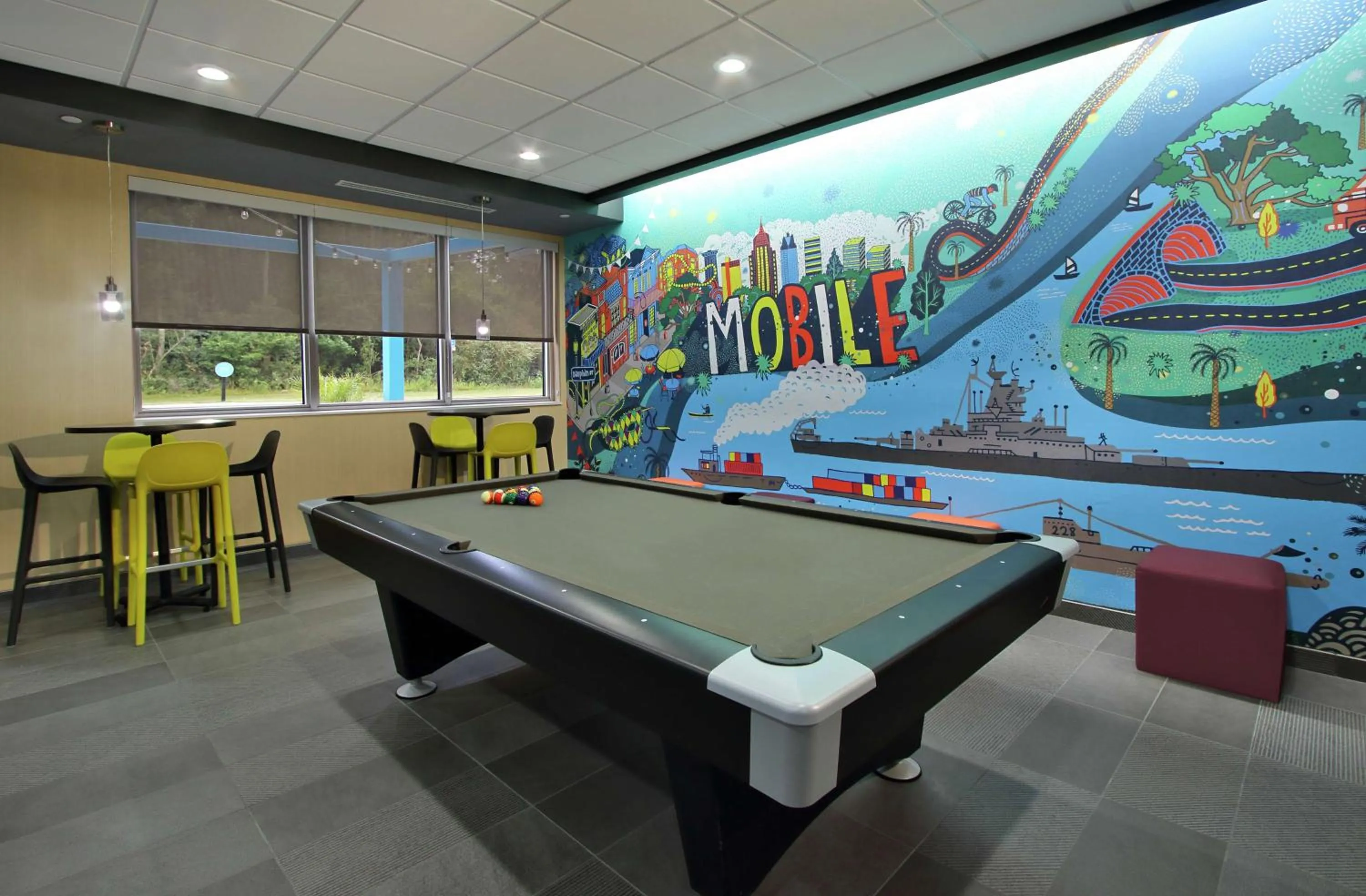 Lobby or reception in Tru By Hilton Mobile