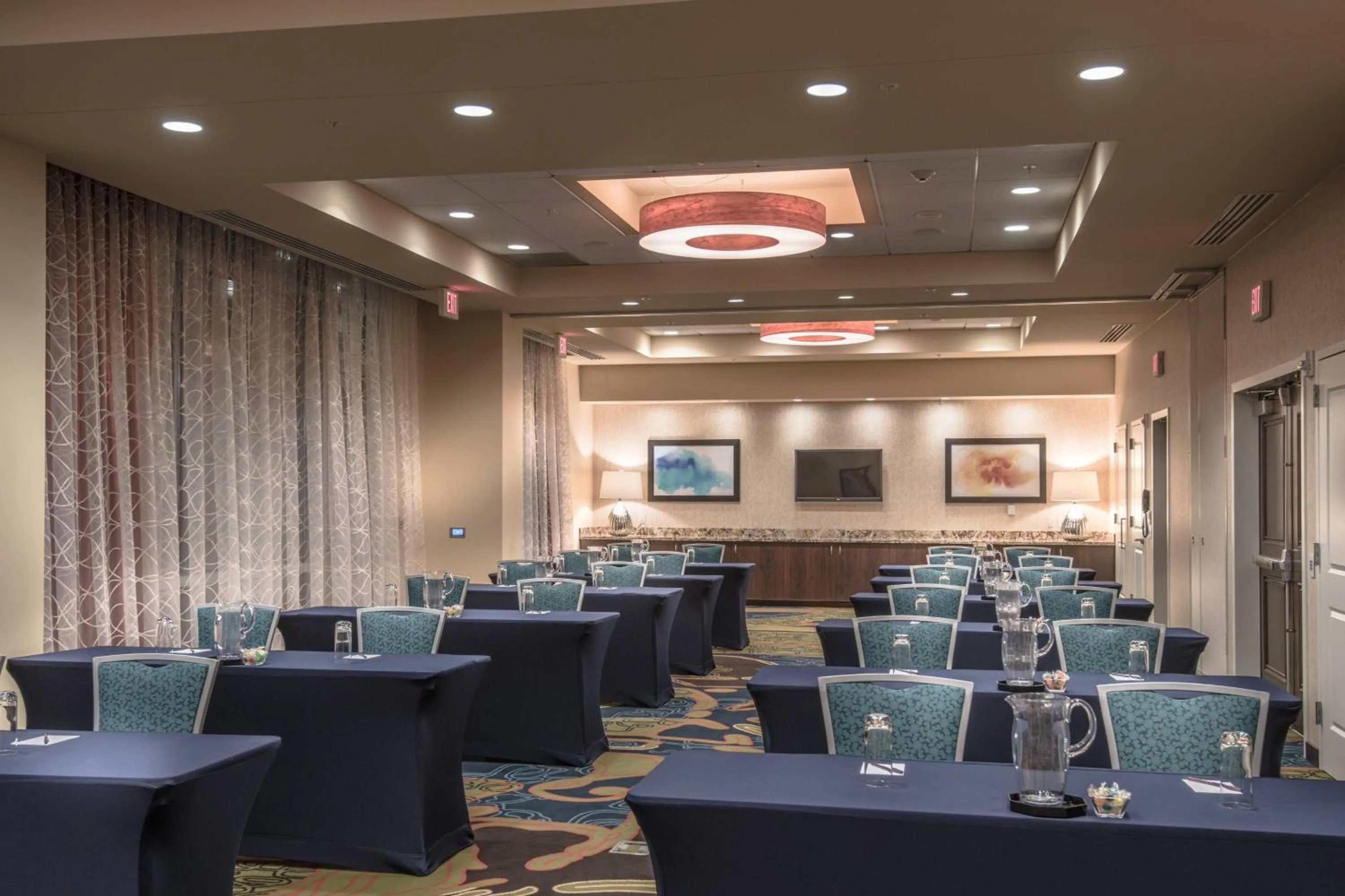 Meeting/conference room in Residence Inn by Marriott Arlington Ballston