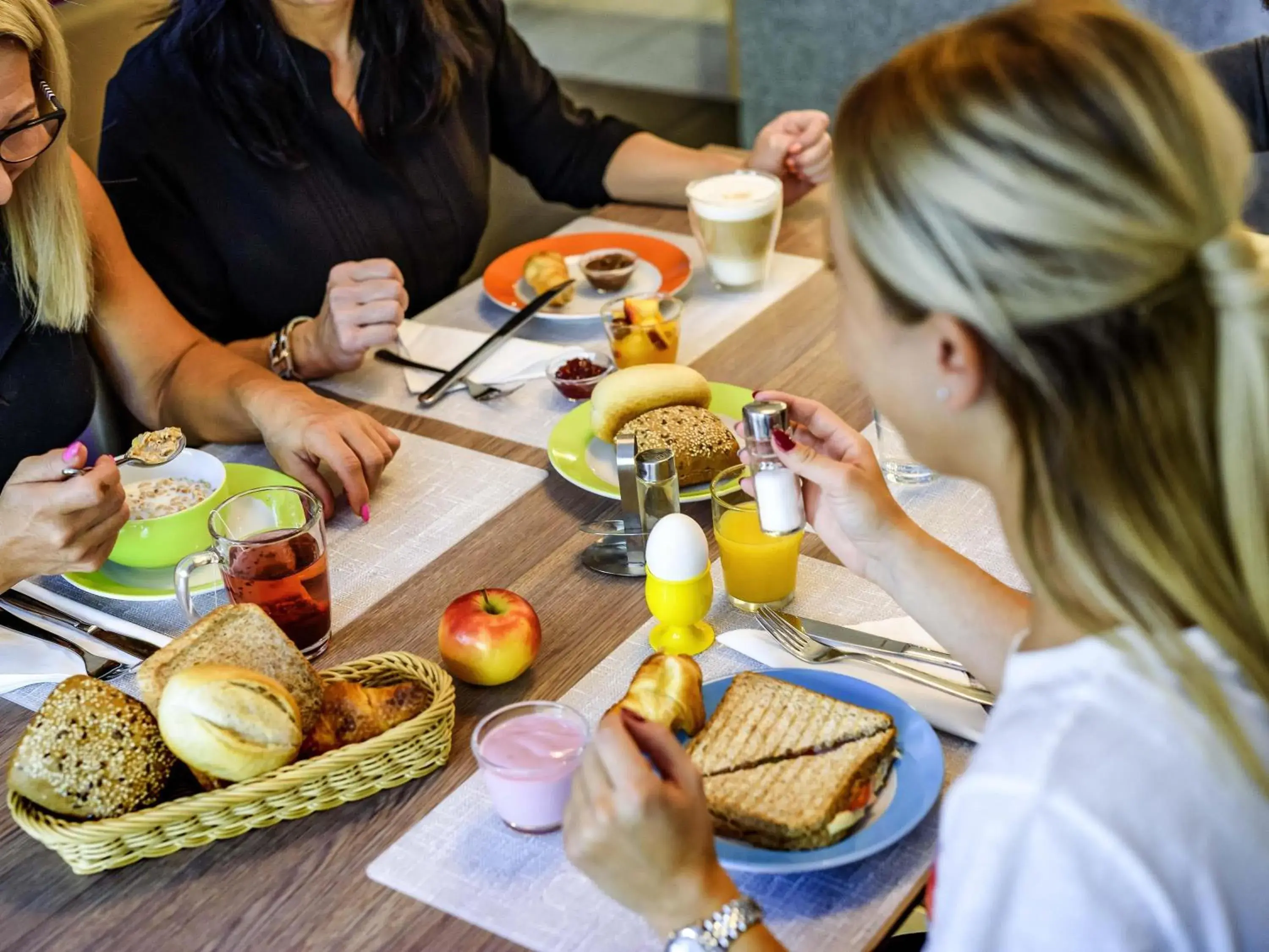 Restaurant/places to eat in ibis Styles Almere Restaurant/places to eat in ibis Styles Almere
