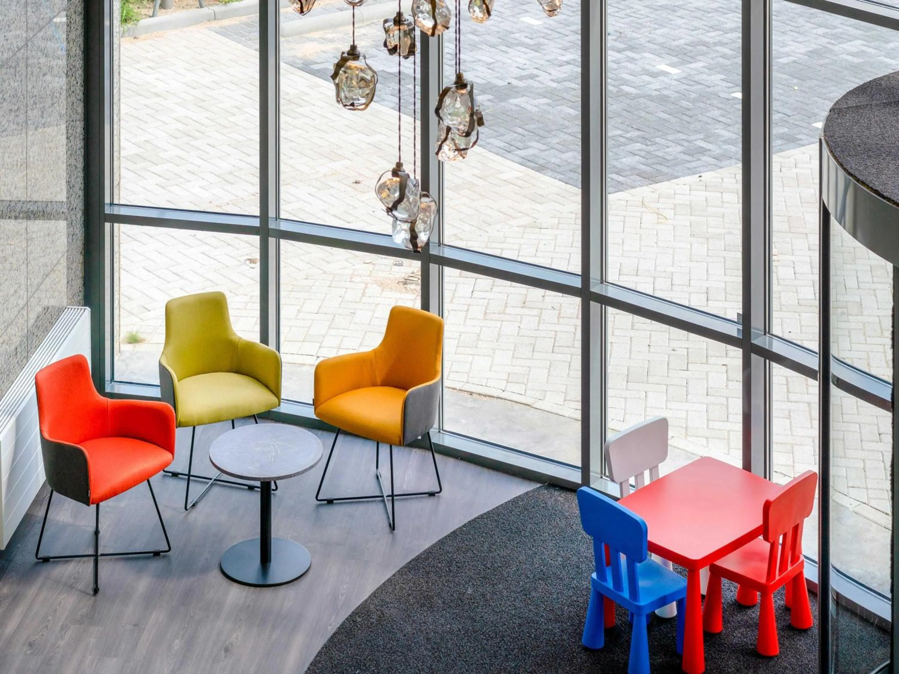 Bedroom in ibis Styles Almere