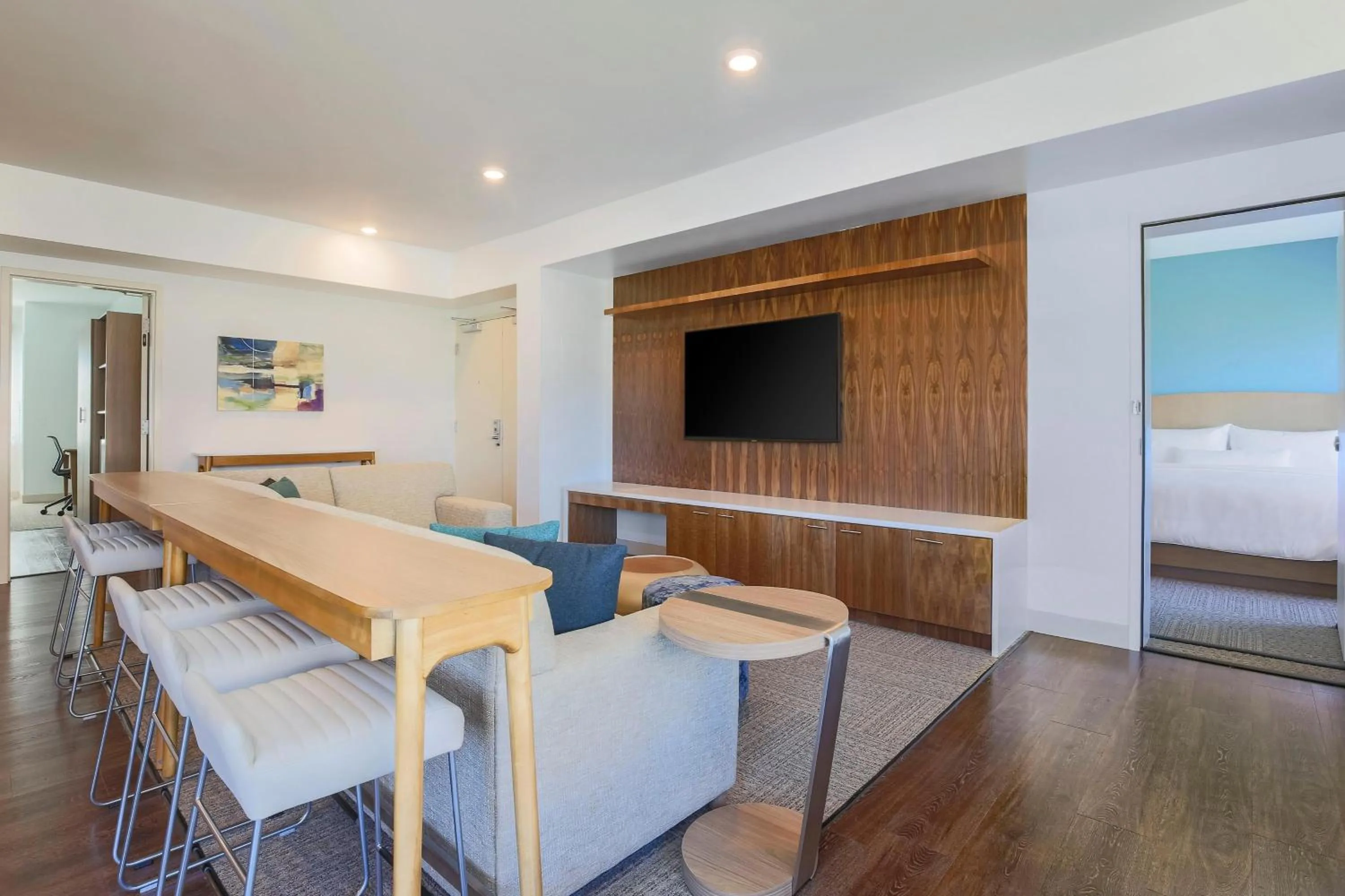 Photo of the whole room, Bed in Element Ontario Rancho Cucamonga