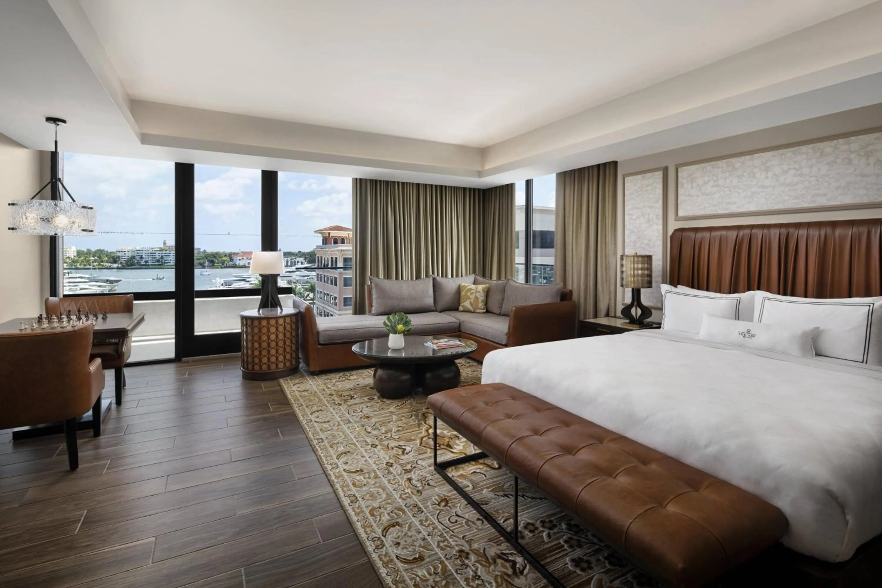 Bedroom, Bed in The Ben, Autograph Collection