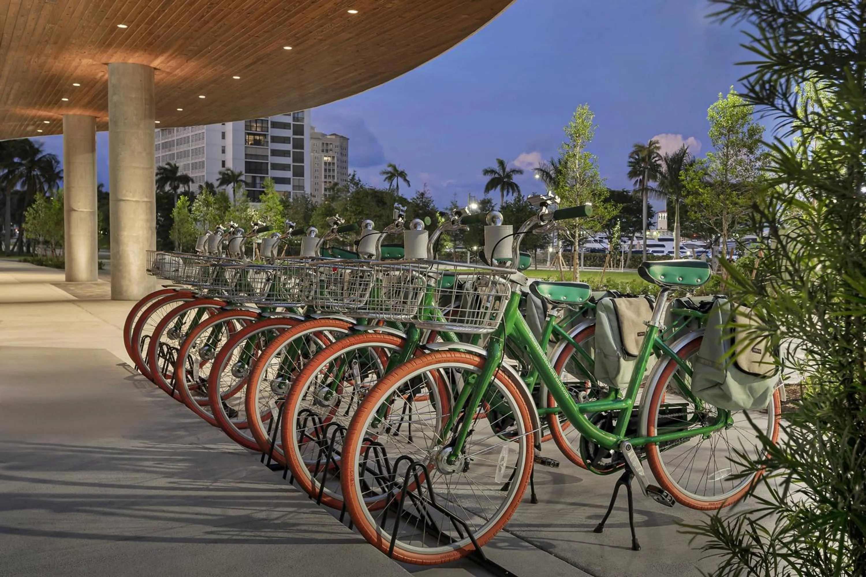 Other in The Ben, Autograph Collection