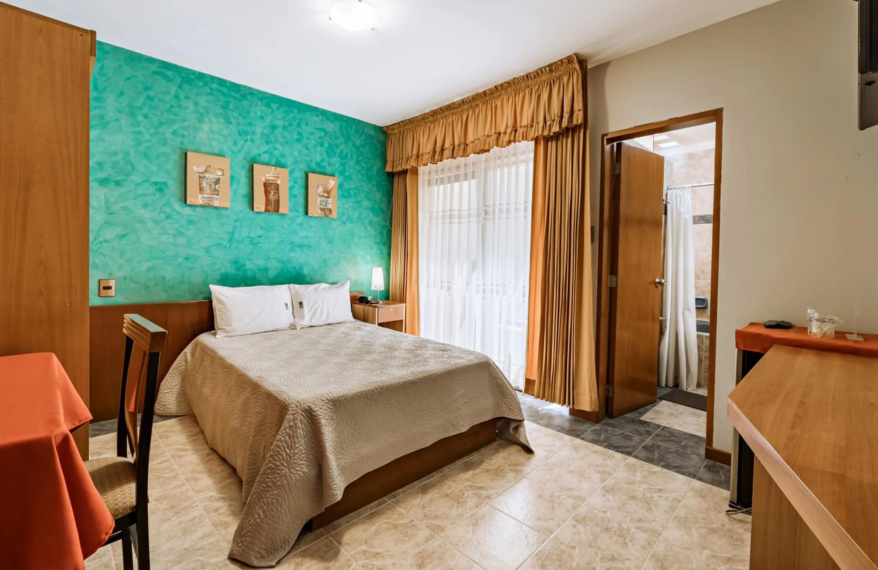 Bedroom, Bed in Hotel Casa de la Luna