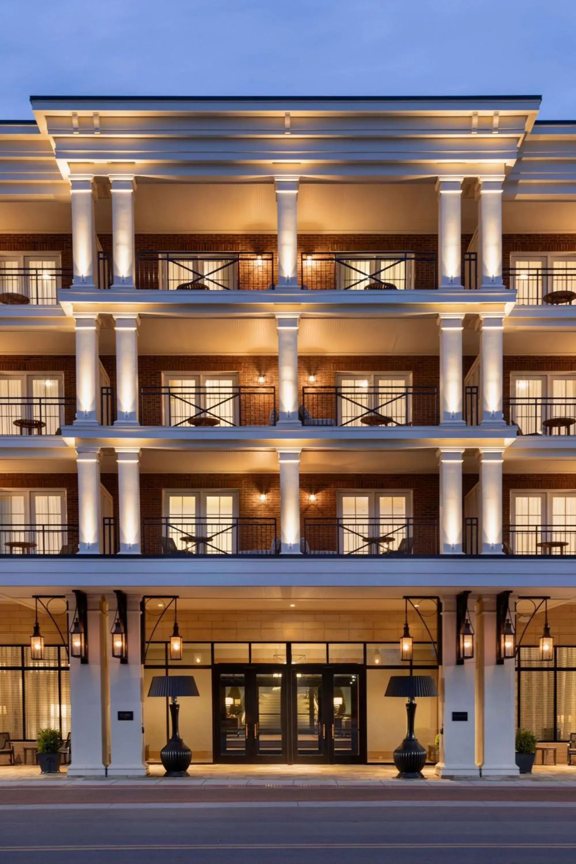 Property building in The Harpeth Franklin Downtown, Curio Collection by Hilton Property building in The Harpeth Franklin Downtown, Curio Collection by Hilton