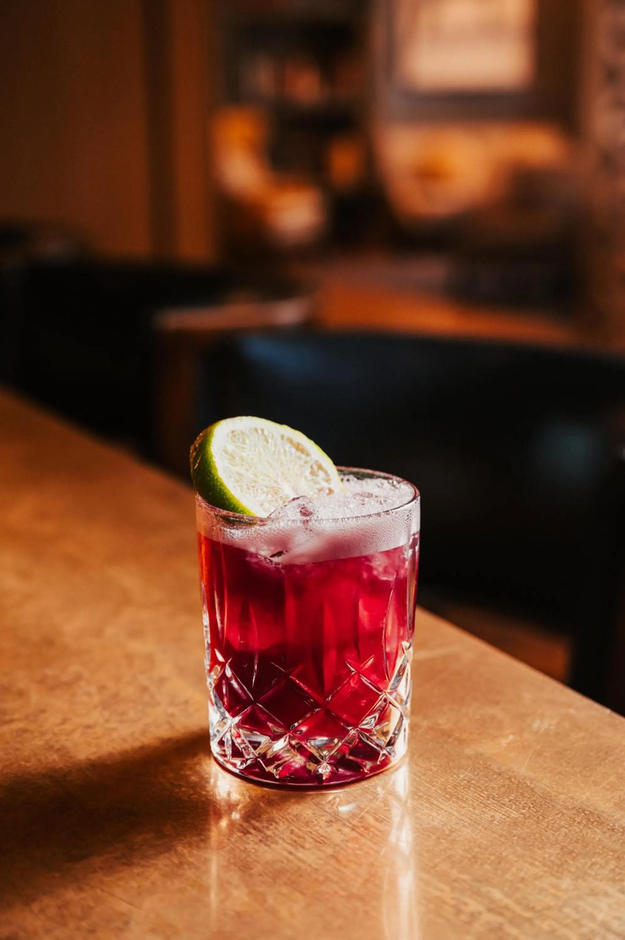 Lounge or bar in The Harpeth Franklin Downtown, Curio Collection by Hilton